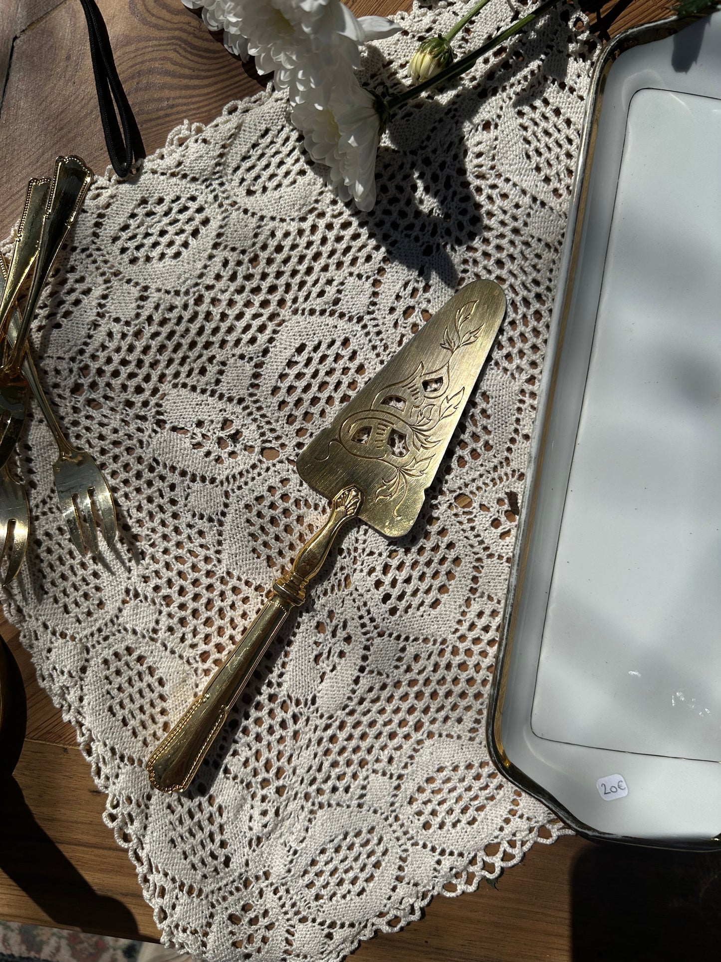 Pelle à tarte en métal doré De Raymonde à Zoé