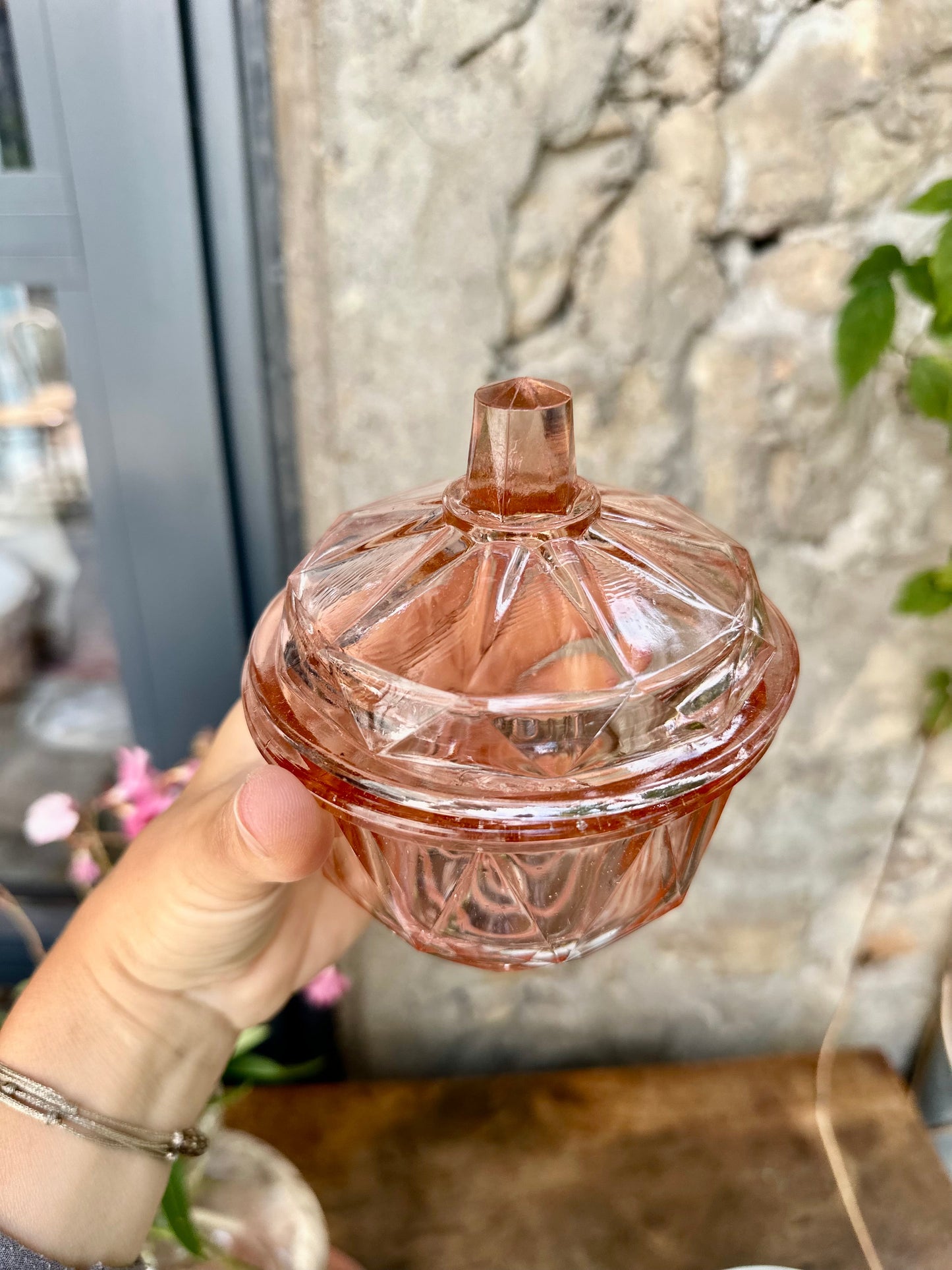 Boite à bijoux en verre rosée De Raymonde à Zoé