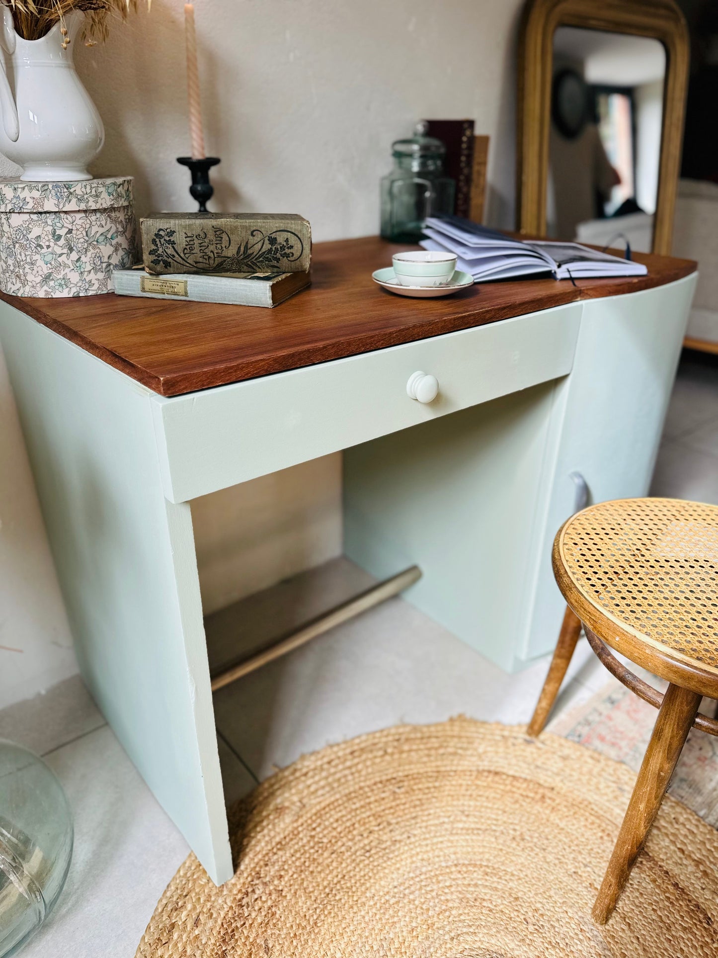 Bureau vintage relooké De Raymonde à Zoé