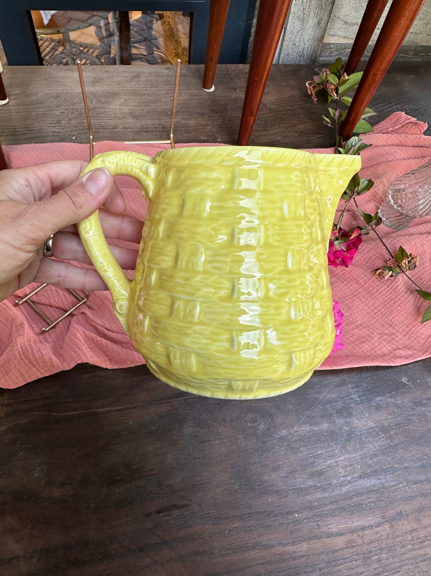 Pichet en céramique jaune De Raymonde à Zoé