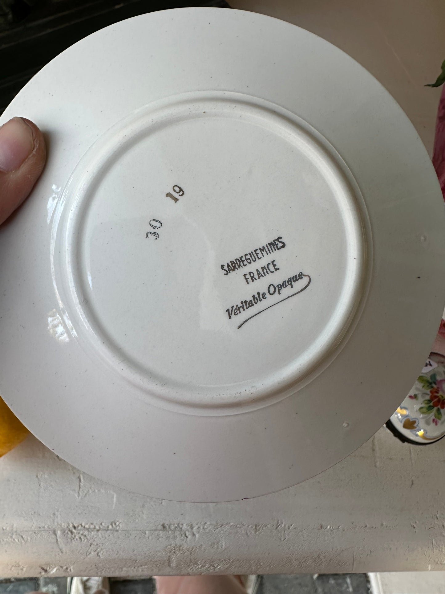 Tasse et soucoupe assortie faïence Sarreguemines De Raymonde à Zoé