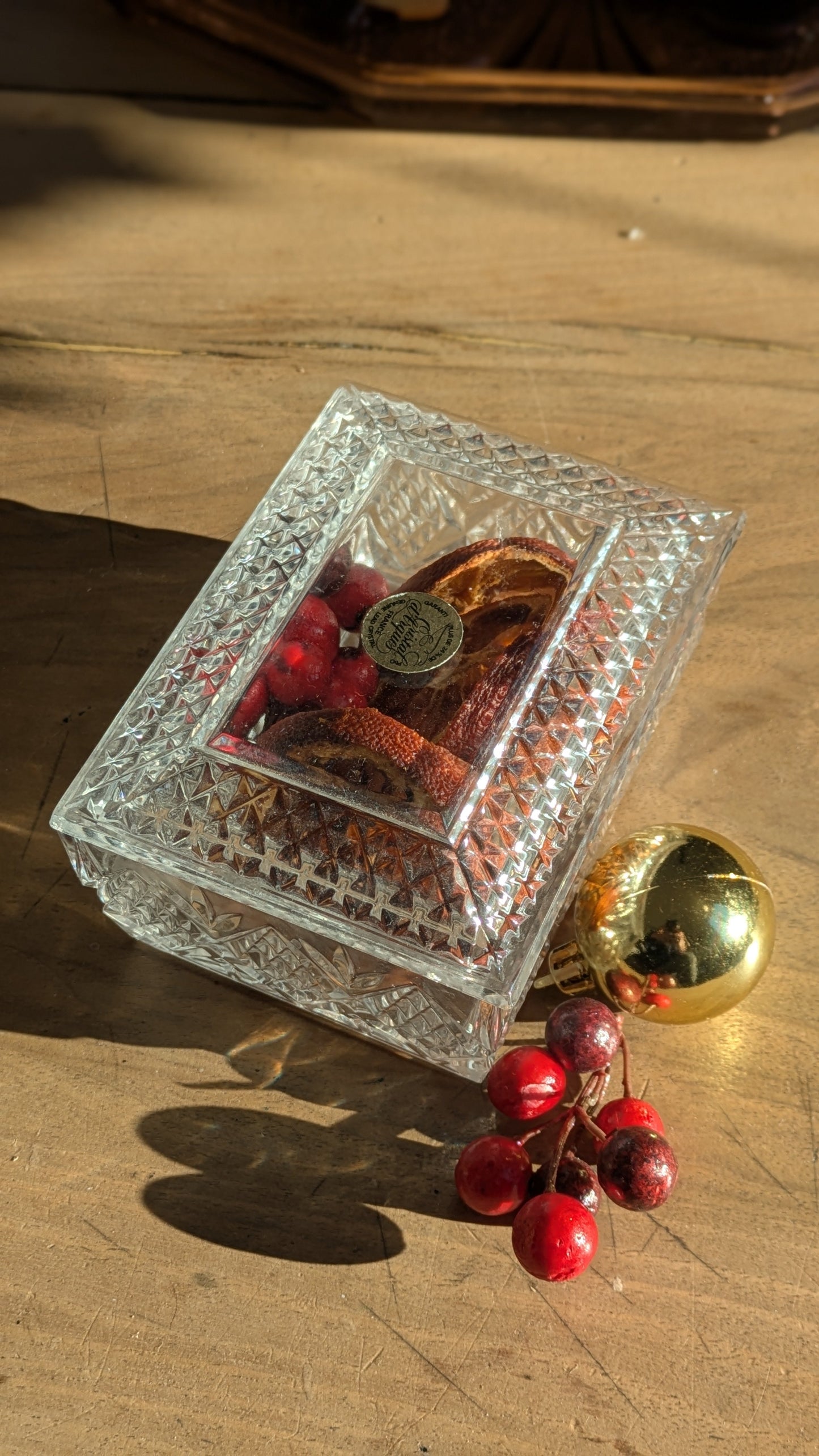 Boite en cristal vintage De Raymonde à Zoé