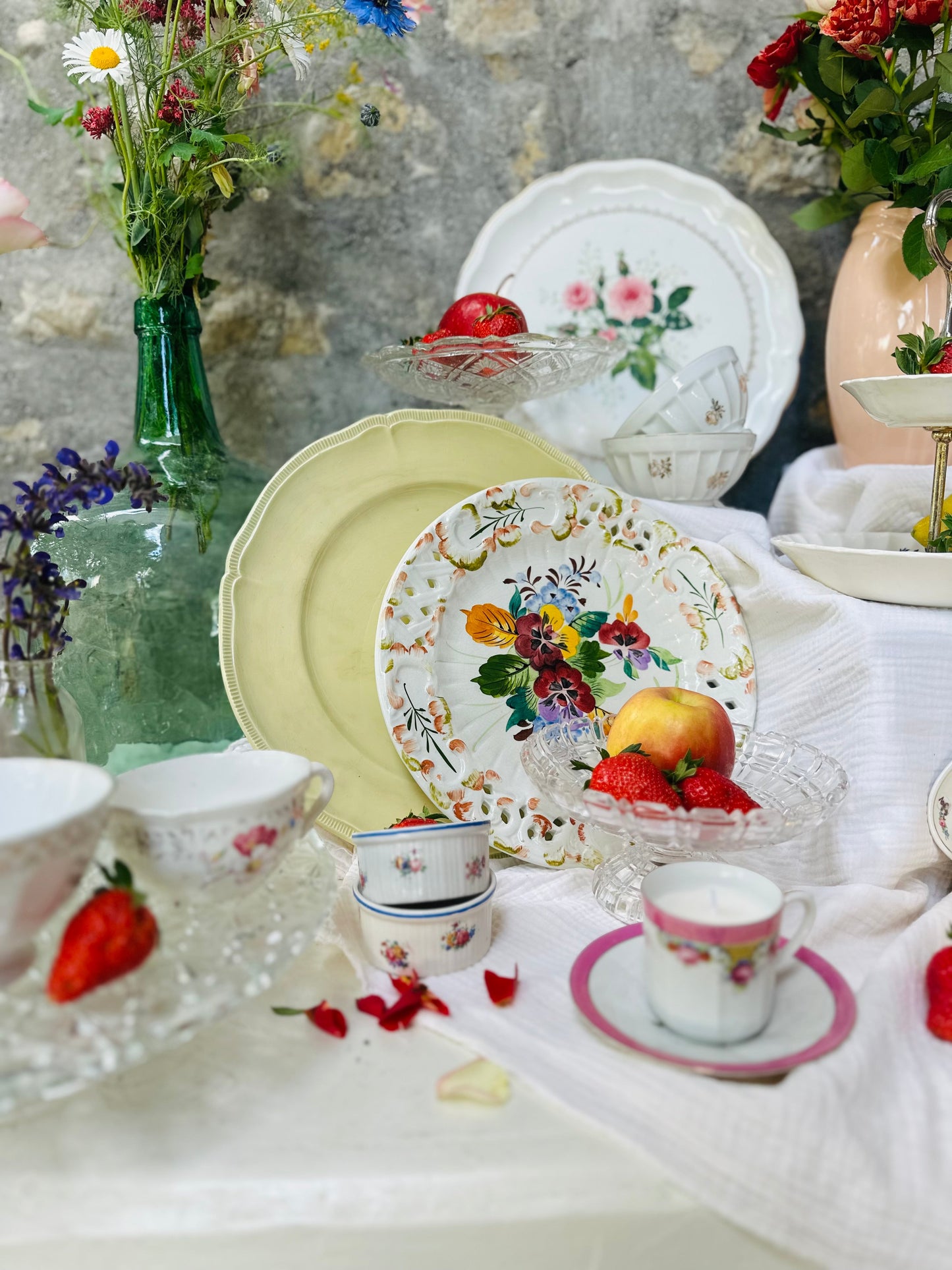 Grand plat à tarte en faience de Longchamp De Raymonde à Zoé