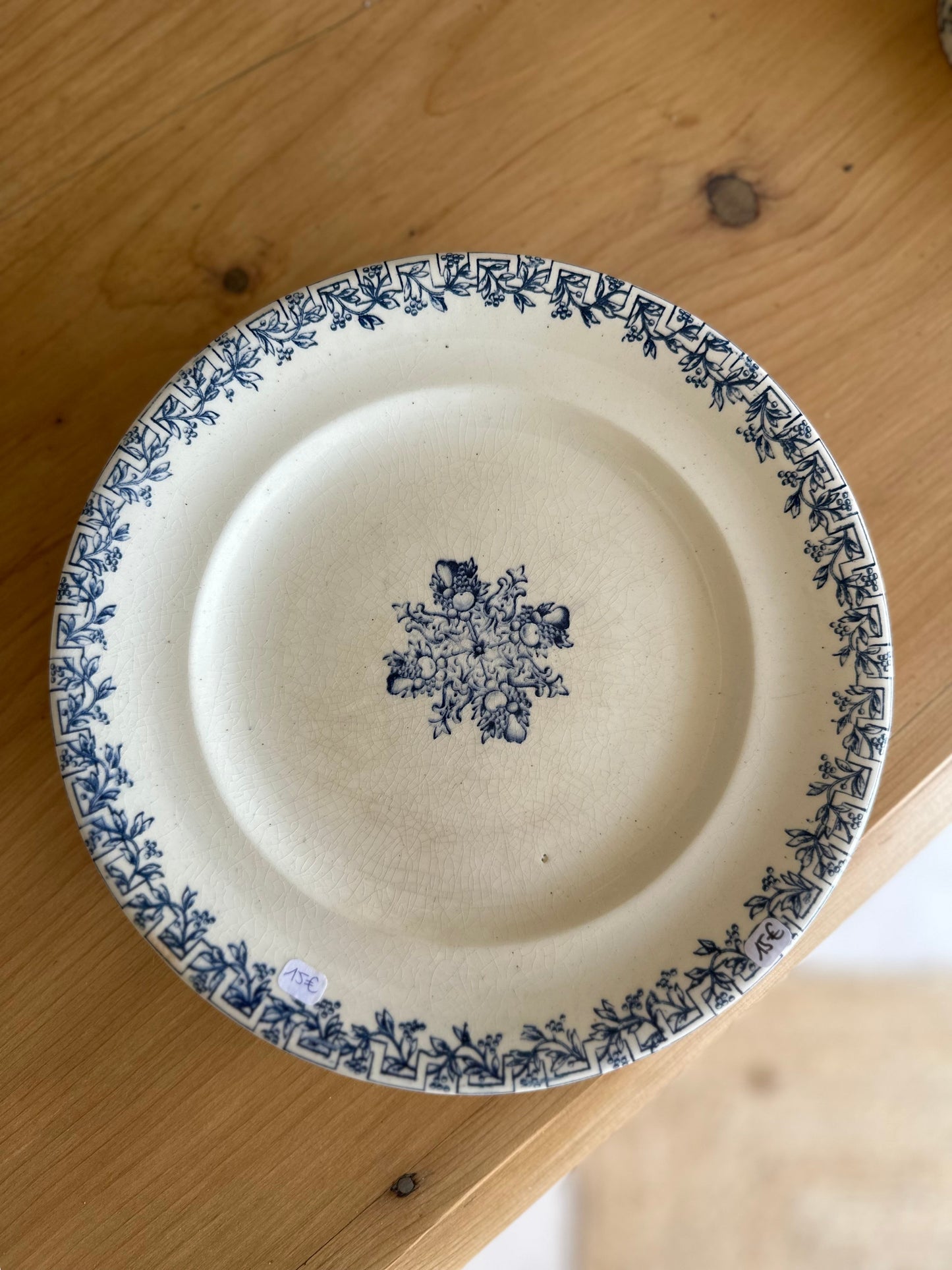 Plat pied douche en terre de fer De Raymonde à Zoé