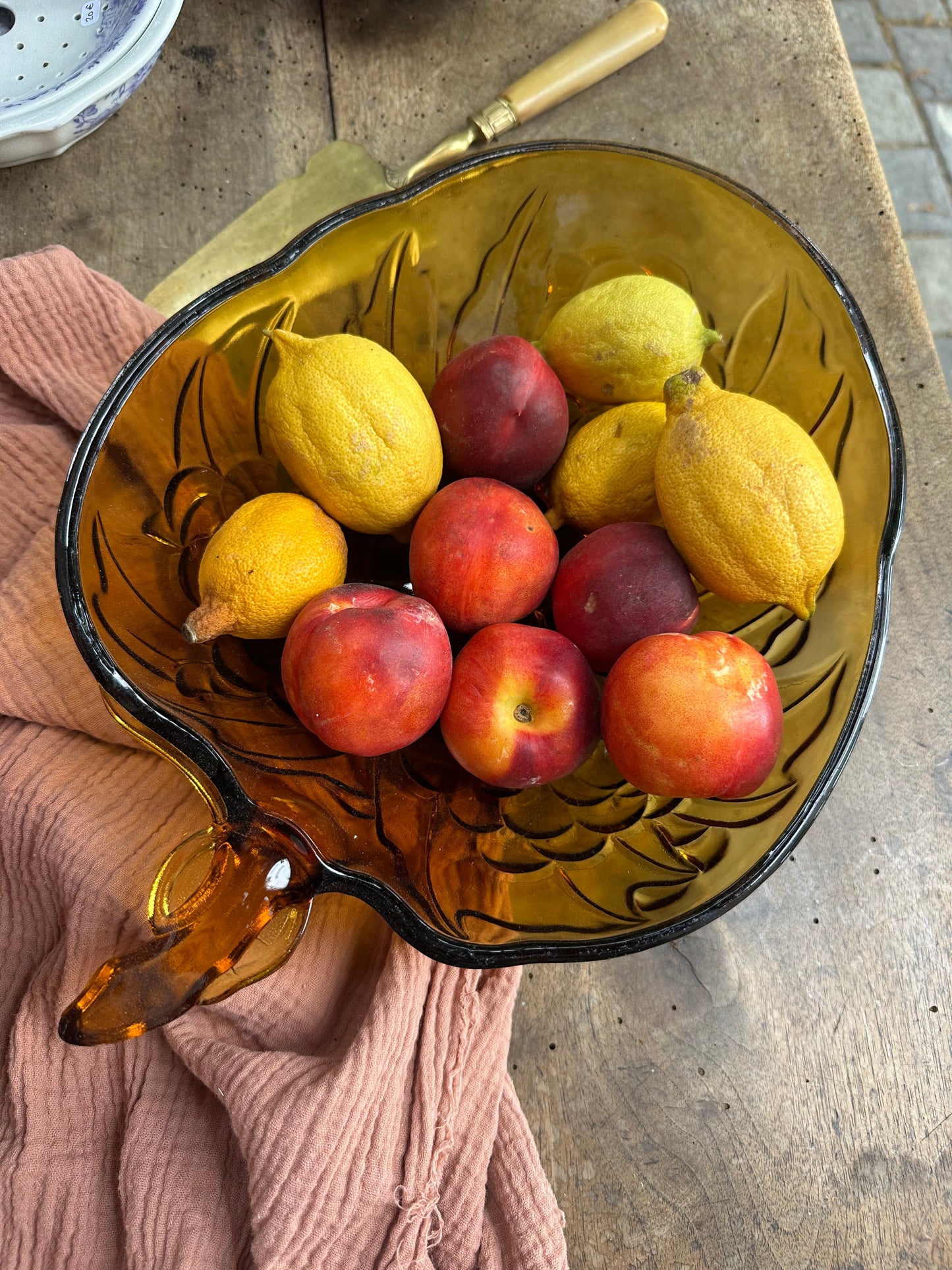 saladier ou coupe a fruits en verre De Raymonde à Zoé