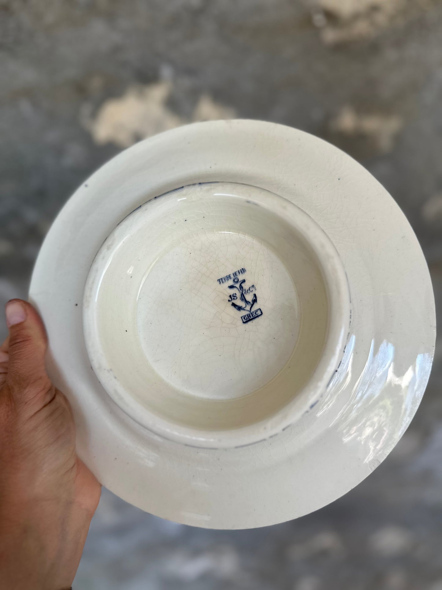 Plat pied douche en terre de fer De Raymonde à Zoé
