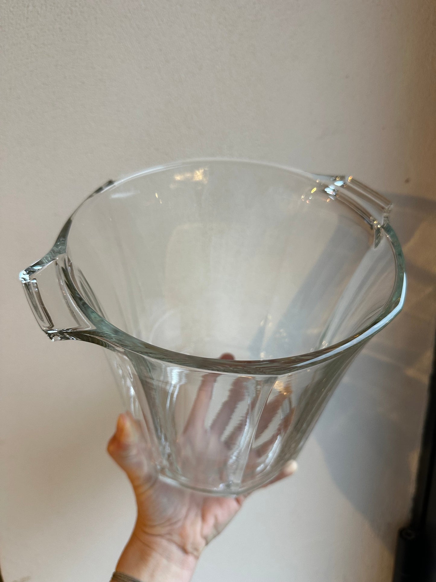 Seau à champagne en cristal De Raymonde à Zoé