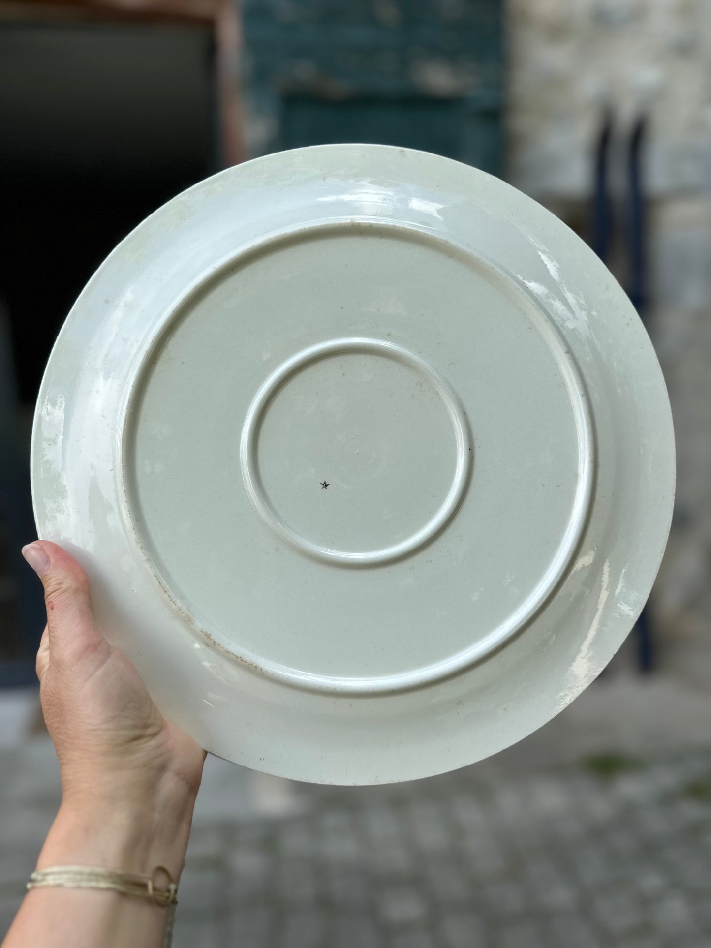 Grand plat à tarte en faience vintage De Raymonde à Zoé