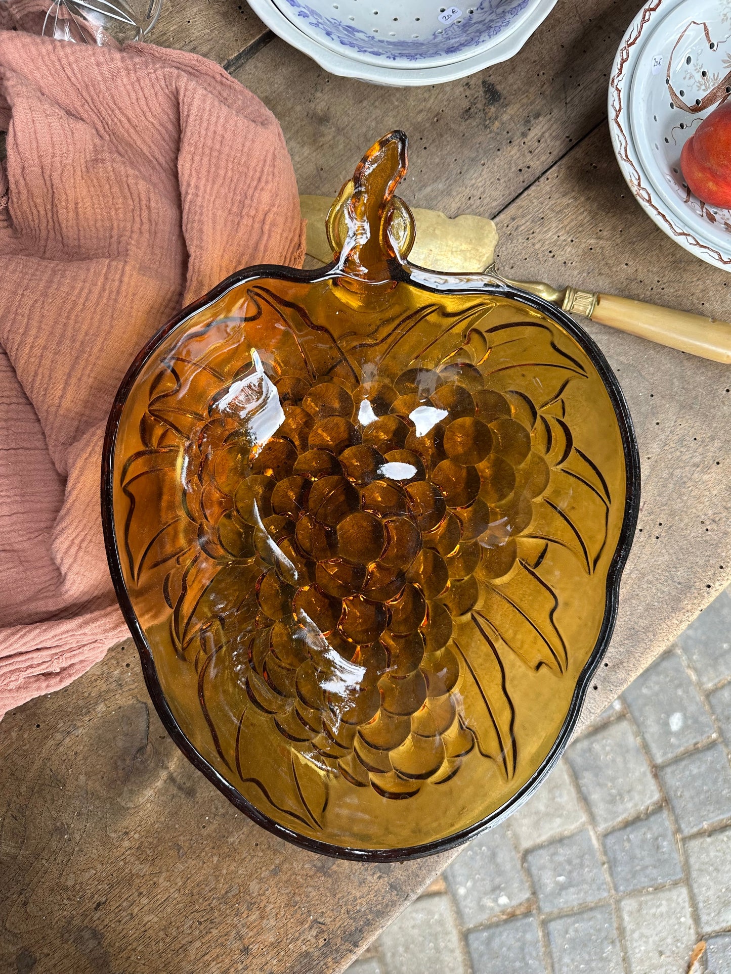 saladier ou coupe a fruits en verre De Raymonde à Zoé
