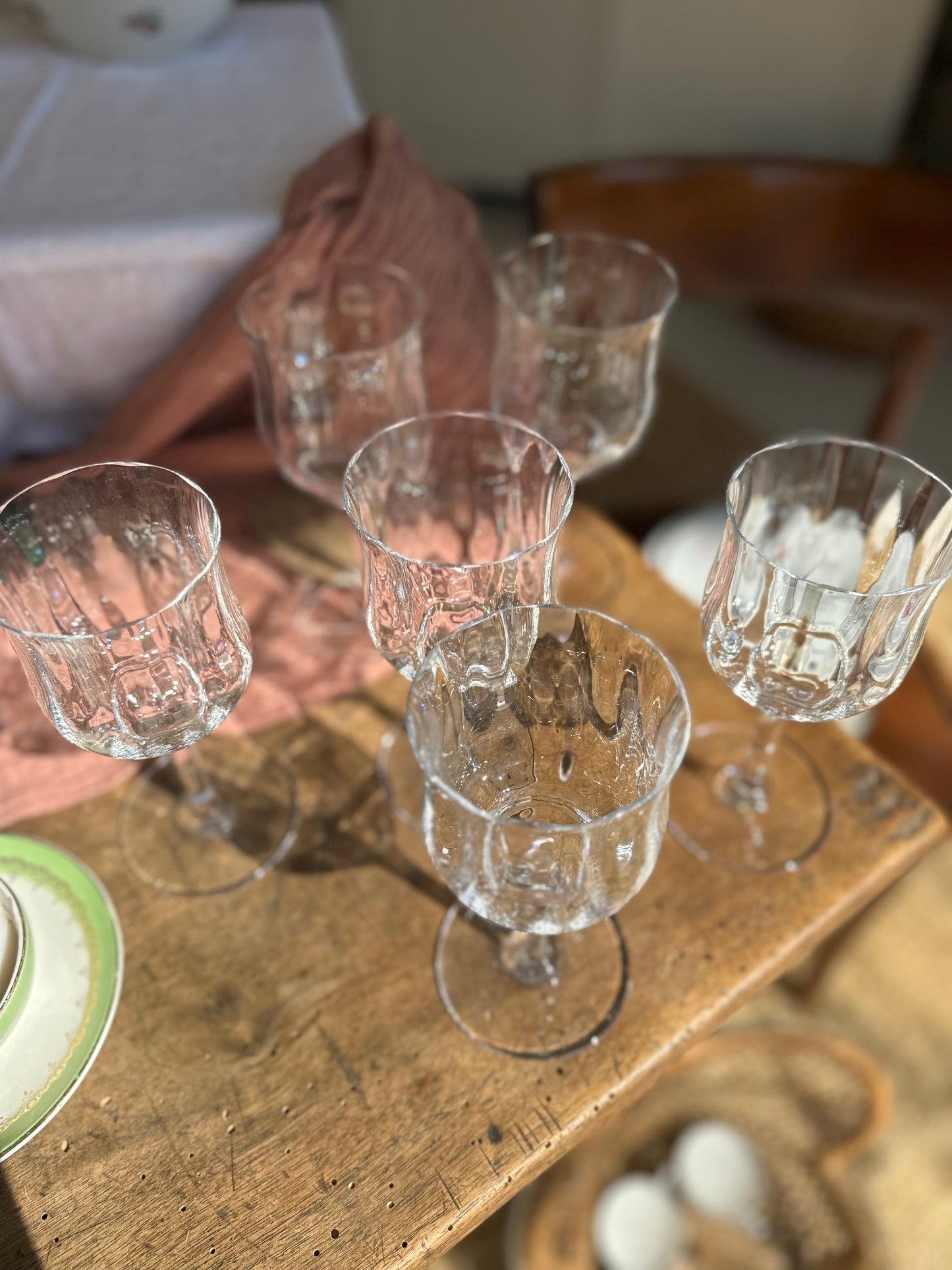 Ensemble de 6 verres a vin En cristal de Baccarat De Raymonde à Zoé