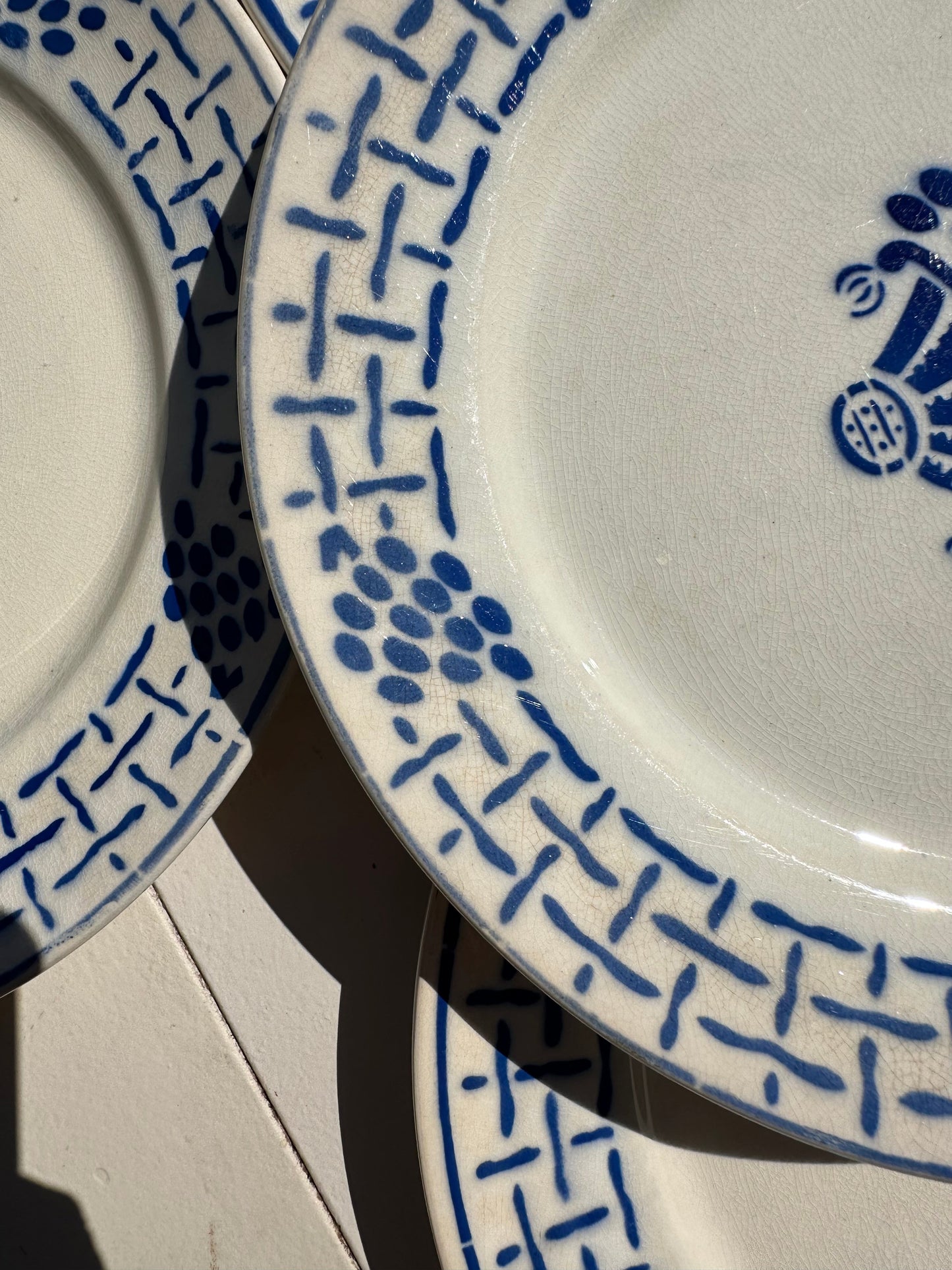 Ensemble de 10 assiettes plates Badonviller De Raymonde à Zoé