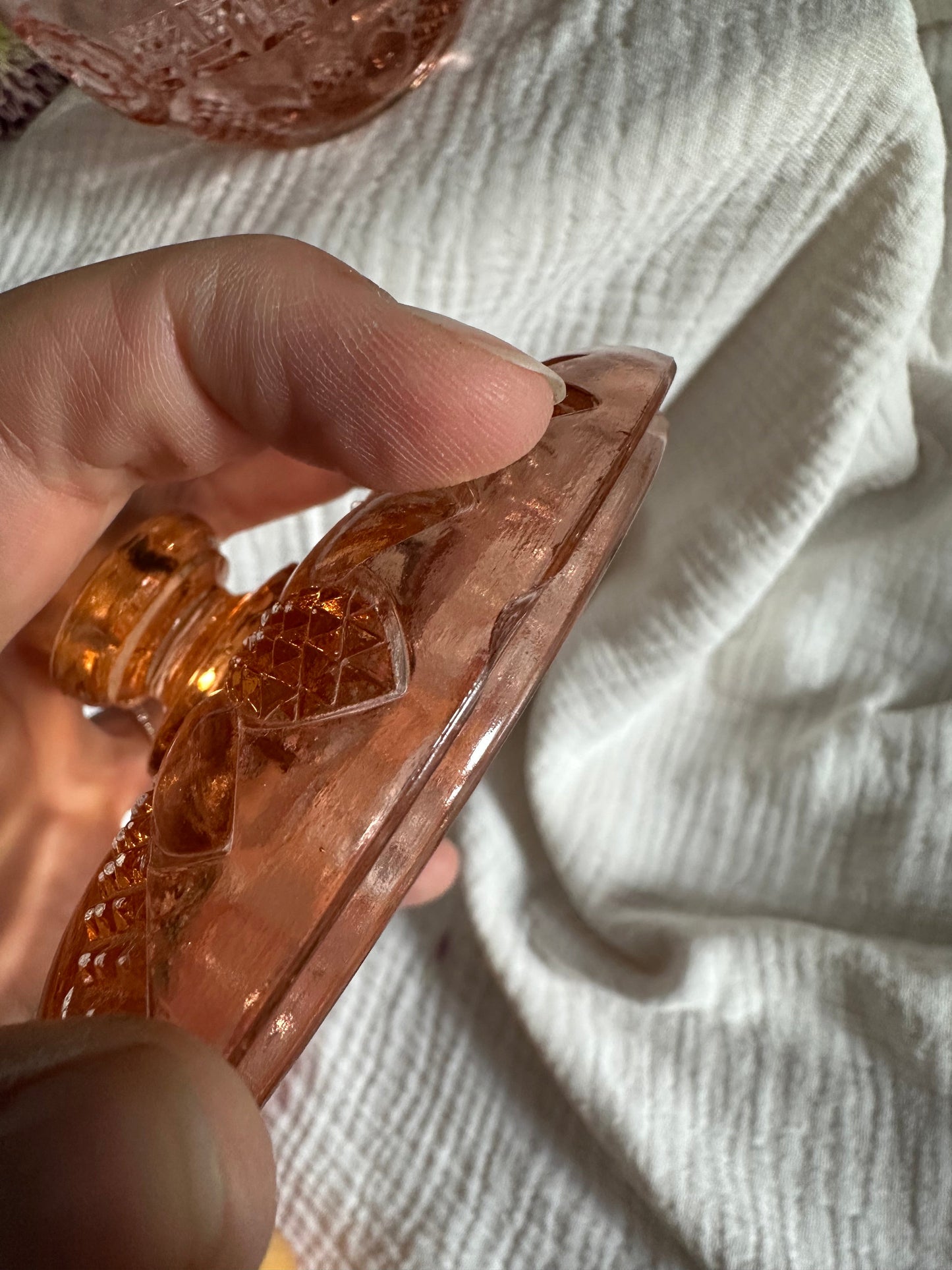 Boite à bijoux en verre rosée De Raymonde à Zoé
