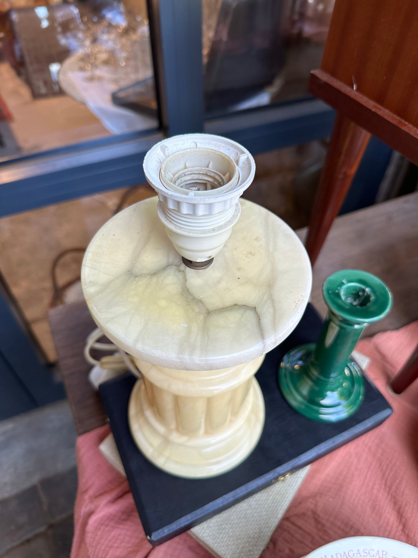 Lampe sur pied en albâtre De Raymonde à Zoé
