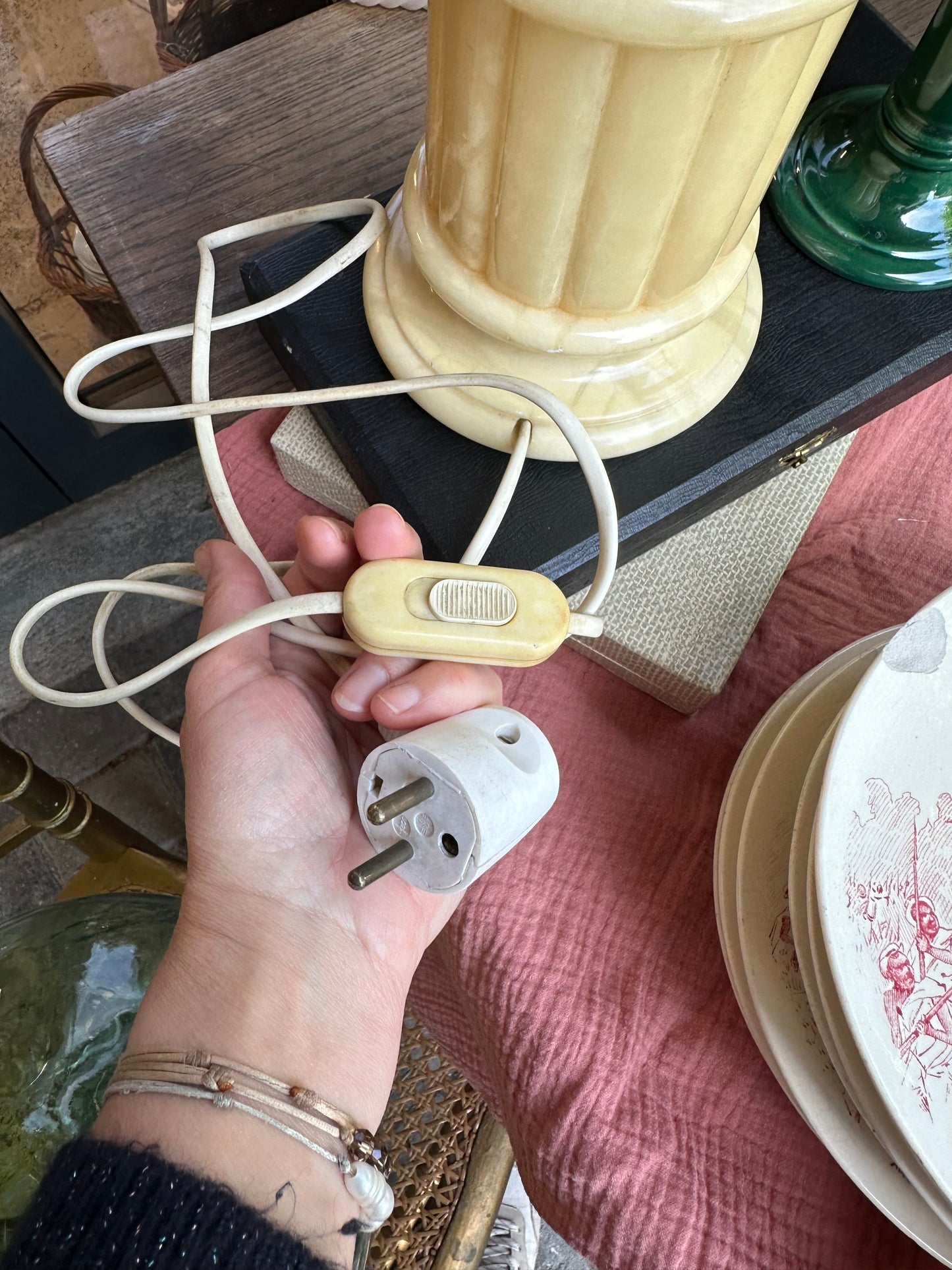 Lampe sur pied en albâtre De Raymonde à Zoé