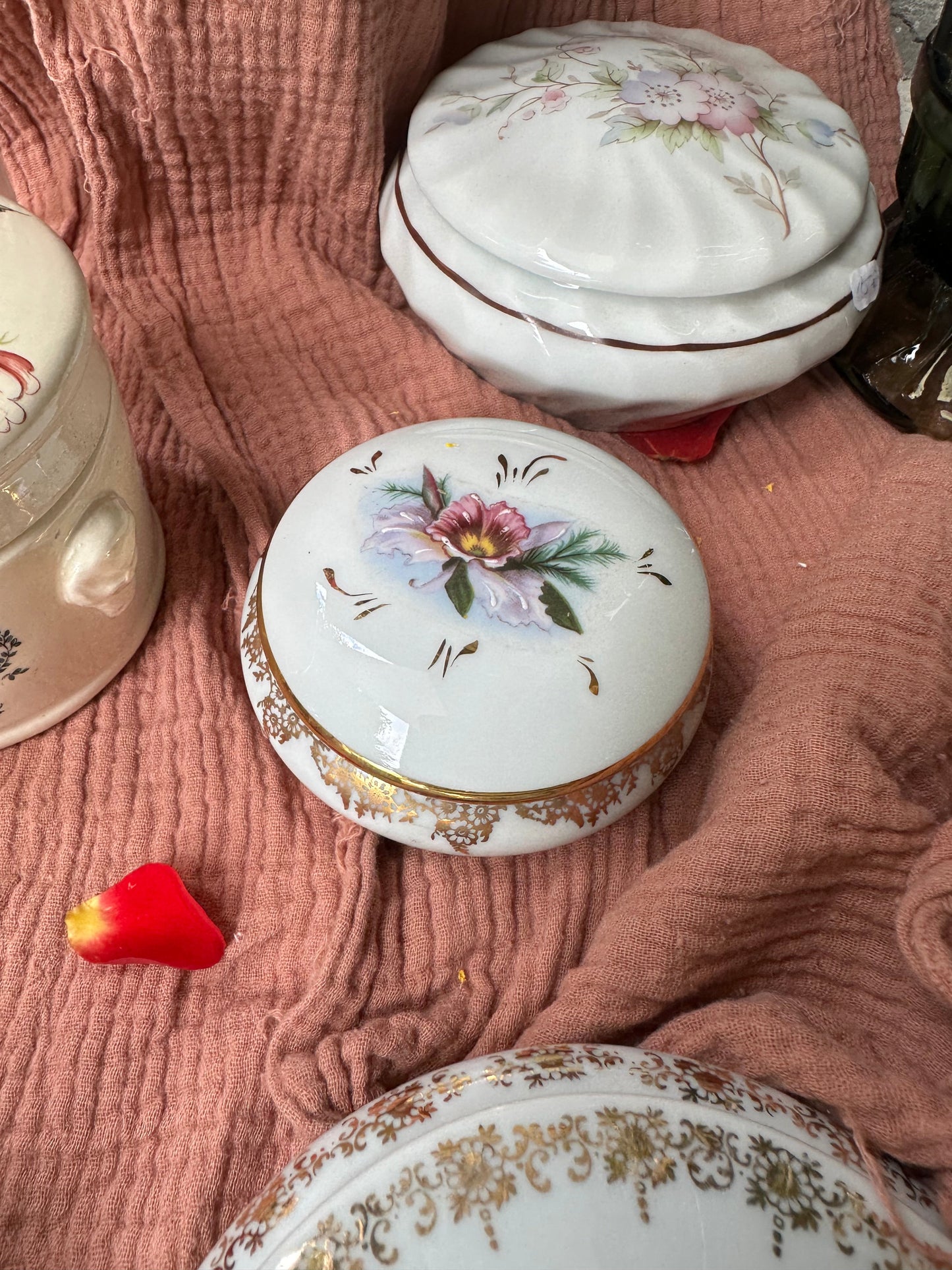 Boite à bijoux en porcelaine De Raymonde à Zoé