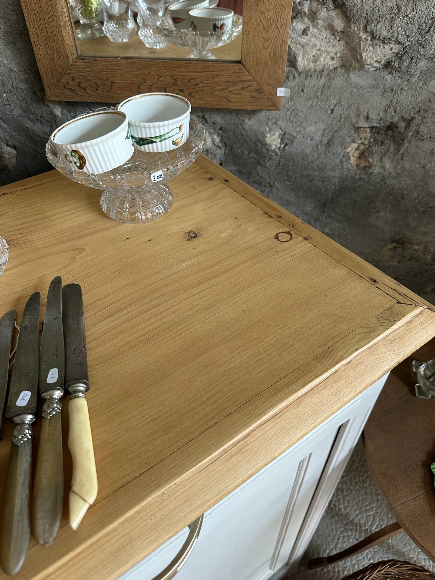 Buffet parisien relooké De Raymonde à Zoé