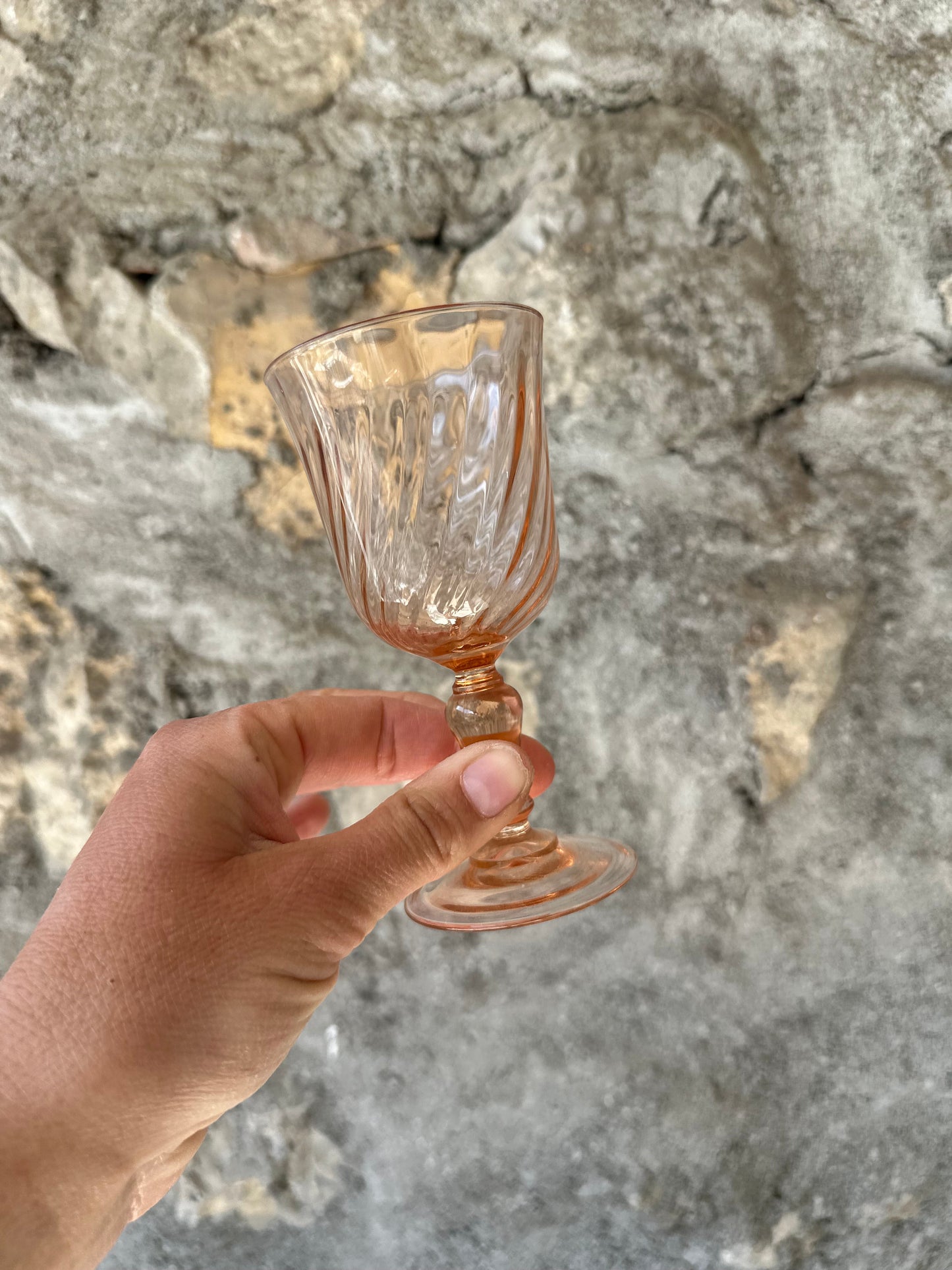 Ensemble de 6 verres a vin Rosaline vintage De Raymonde à Zoé