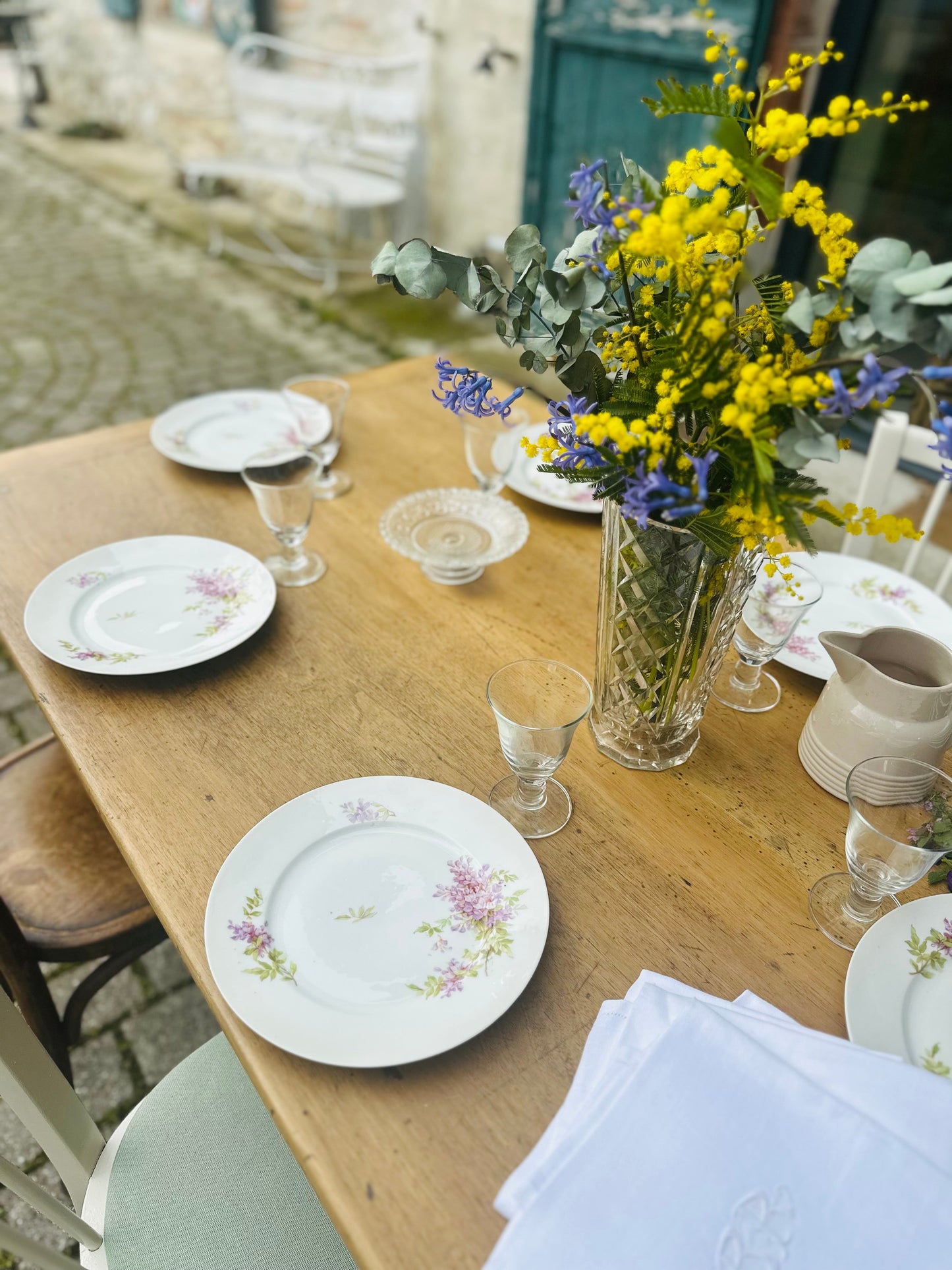 6 assiettes plates en porcelaine De Raymonde à Zoé