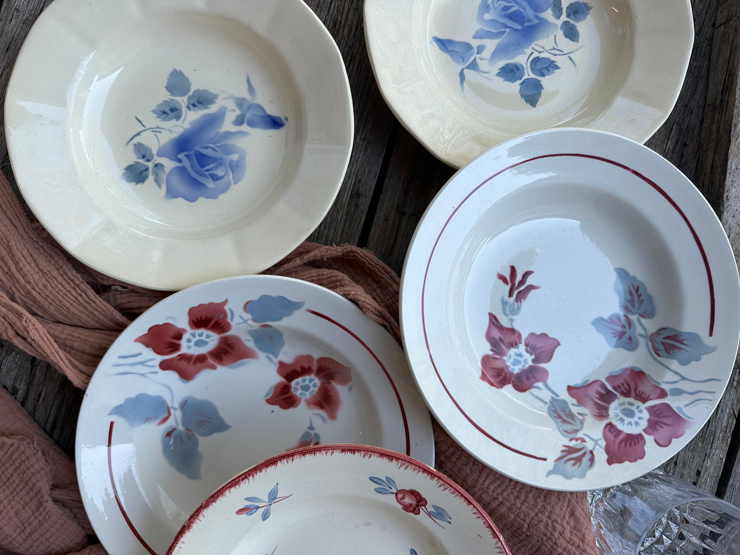 6 assiettes creuses Digoin et Sarreguemines De Raymonde à Zoé