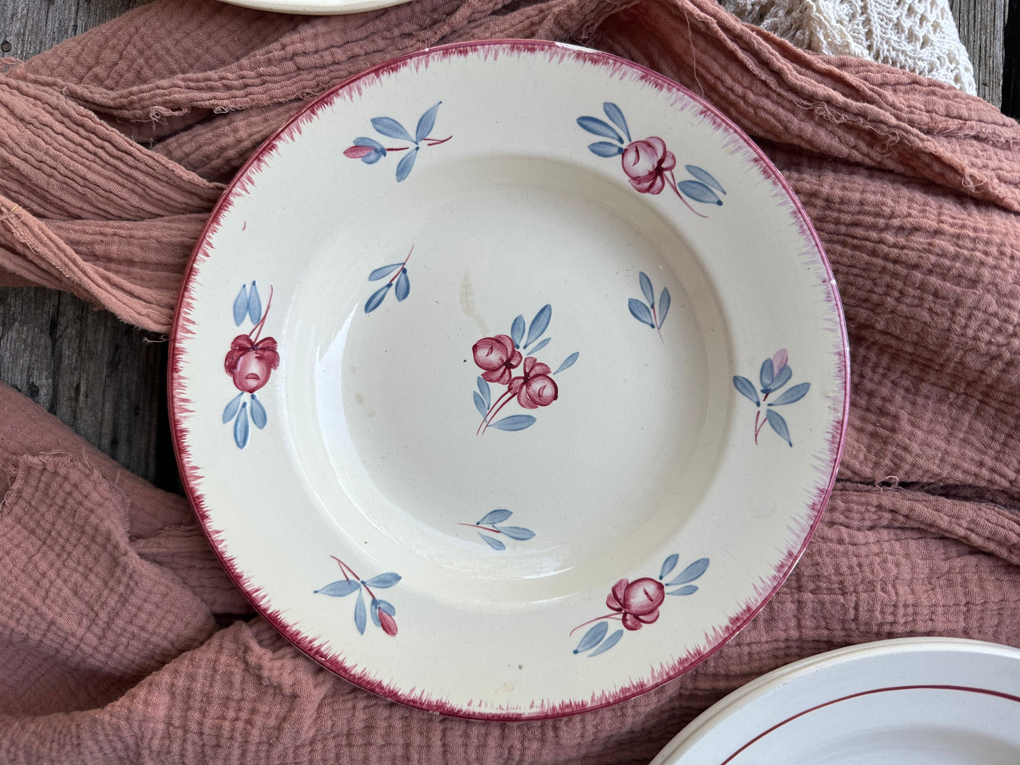 6 assiettes creuses Digoin et Sarreguemines De Raymonde à Zoé