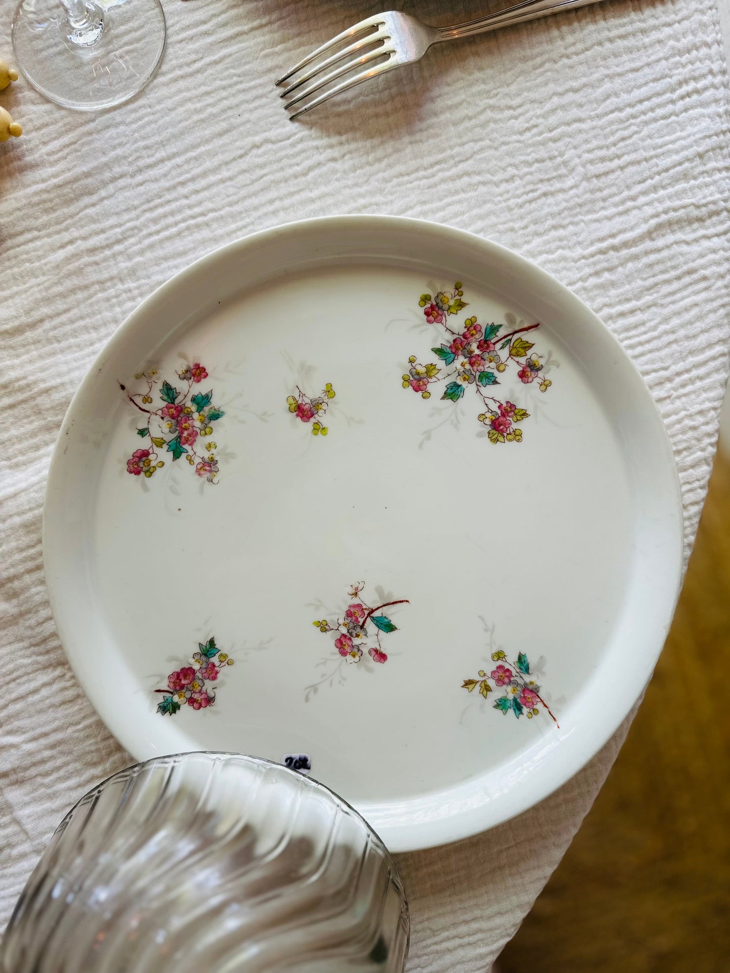 Plat à tarte en porcelaine De Raymonde à Zoé