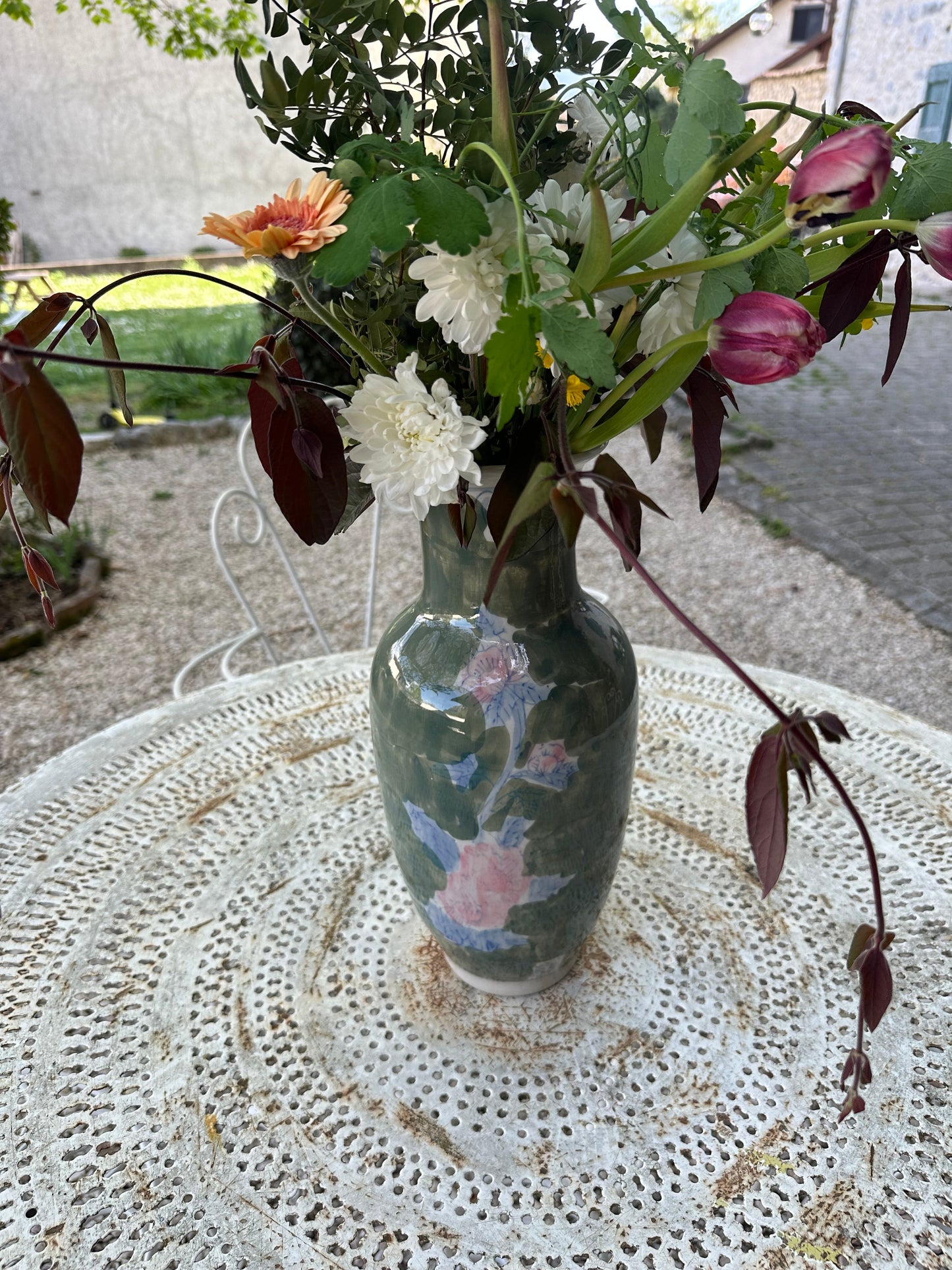 Très grand vase en céramique peint De Raymonde à Zoé