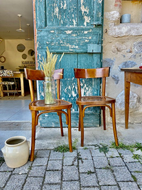 Chaise de bistrot en bois De Raymonde à Zoé