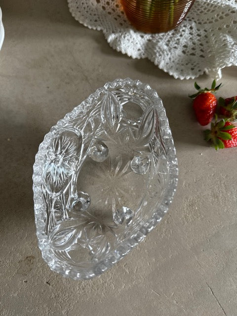 Coupelle en cristal sur pied De Raymonde à Zoé