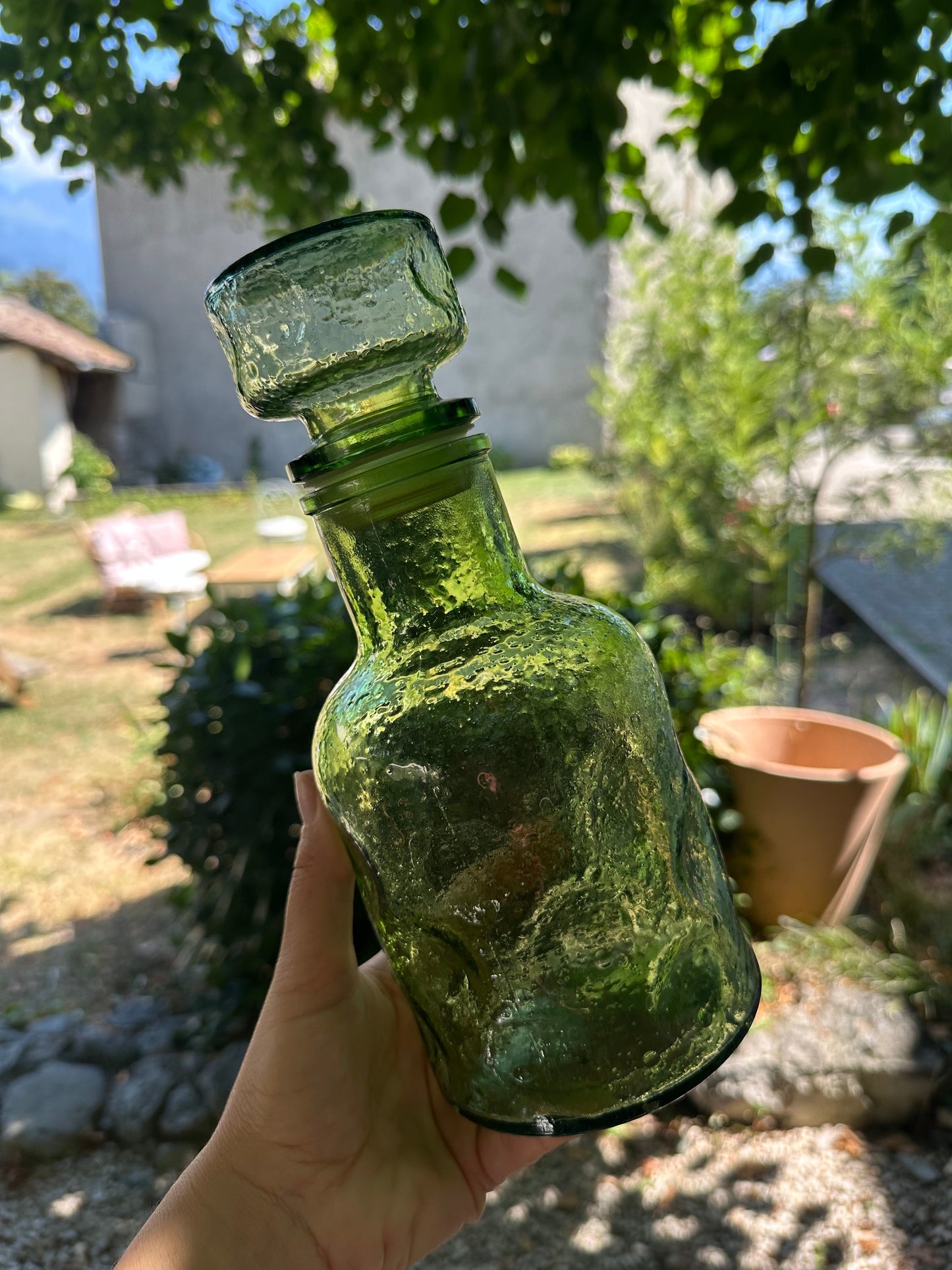 Carafe en verre verte De Raymonde à Zoé