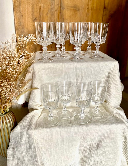 Ensemble de 9 verres à eau en cristal De Raymonde à Zoé