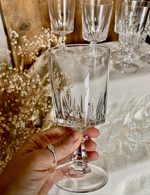 Ensemble de 9 verres à eau en cristal De Raymonde à Zoé