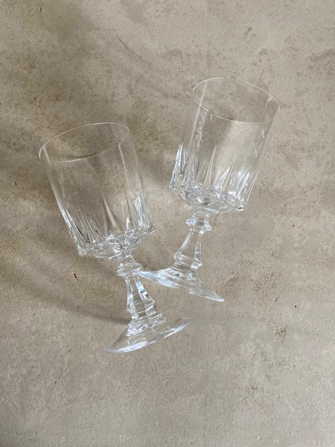 Ensemble de 9 verres à eau en cristal De Raymonde à Zoé