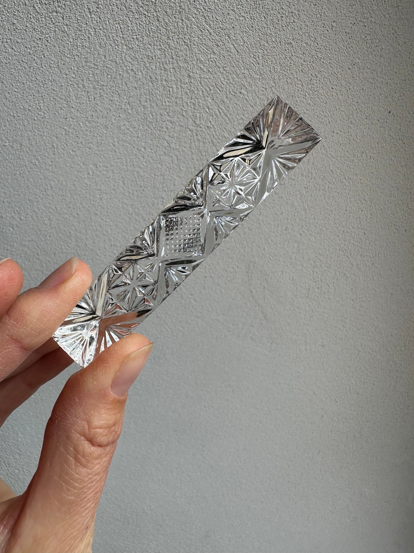 Porte couteaux en cristal De Raymonde à Zoé