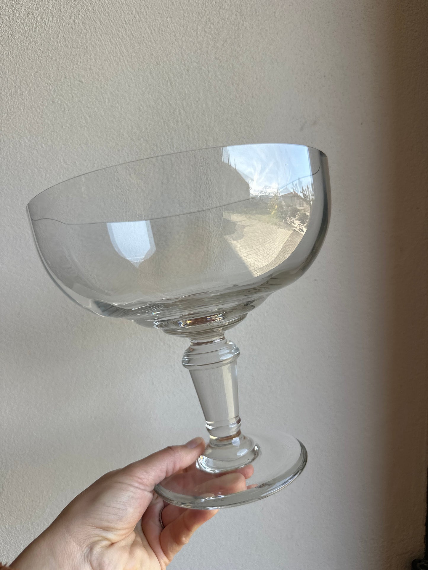 Grande coupe en cristal De Raymonde à Zoé