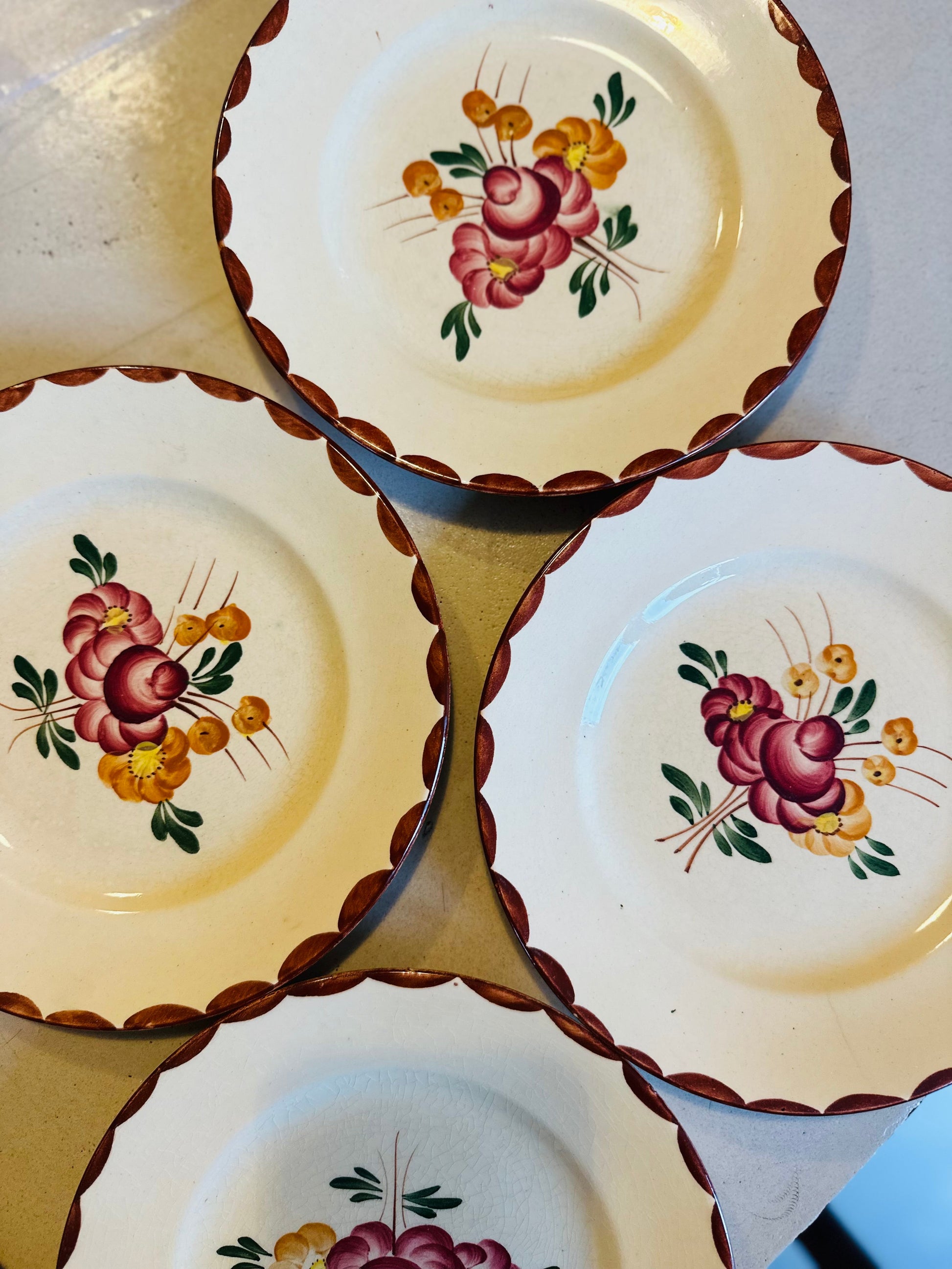 4 assiettes à dessert en faïence de Longchamp De Raymonde à Zoé