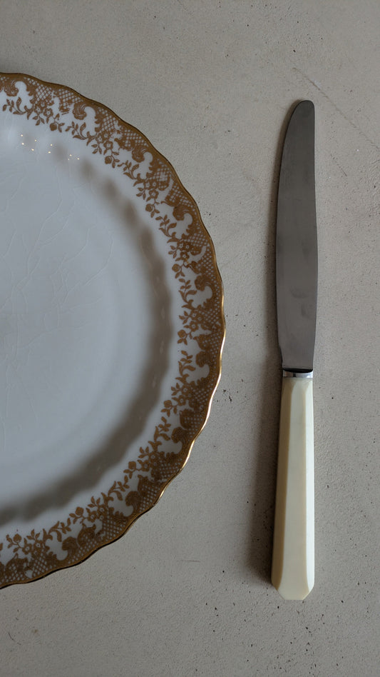 Ensemble de 11 couteaux vintage De Raymonde à Zoé