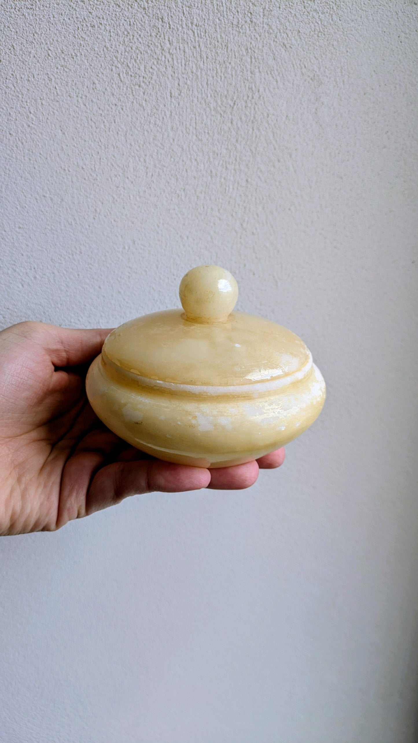 Boite à bijoux en albâtre De Raymonde à Zoé