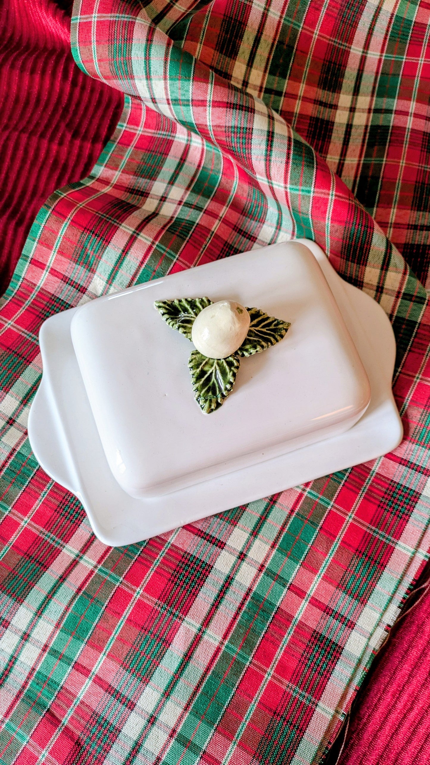 Beurrier en faïence De Raymonde à Zoé