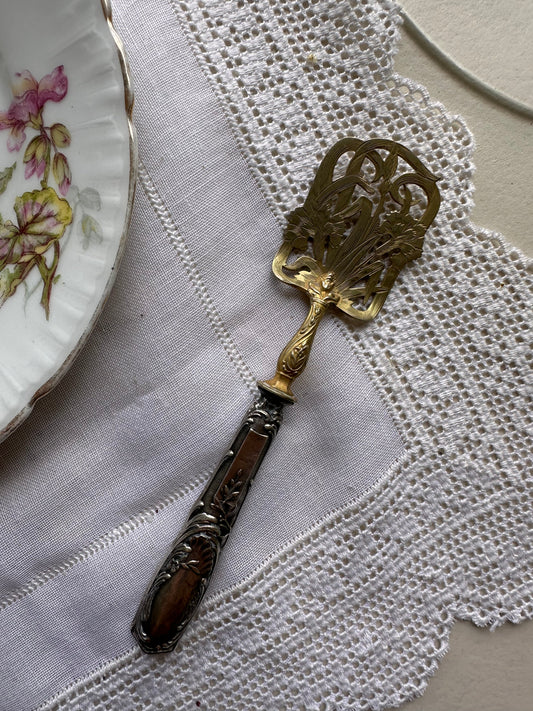 Pelle à mignardises en métal doré et argenté De Raymonde à Zoé