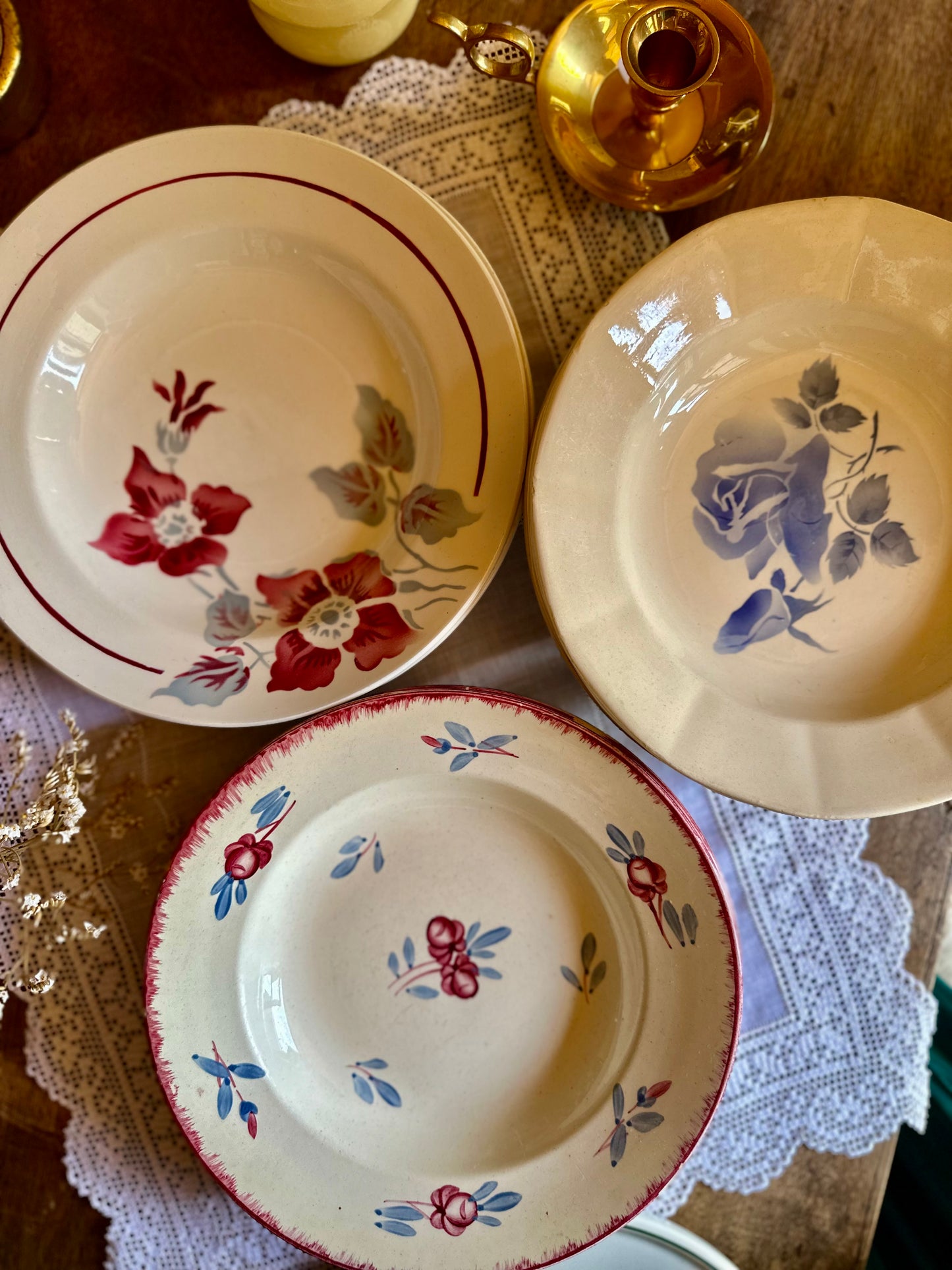 9 assiettes creuses Digoin et Sarreguemines De Raymonde à Zoé