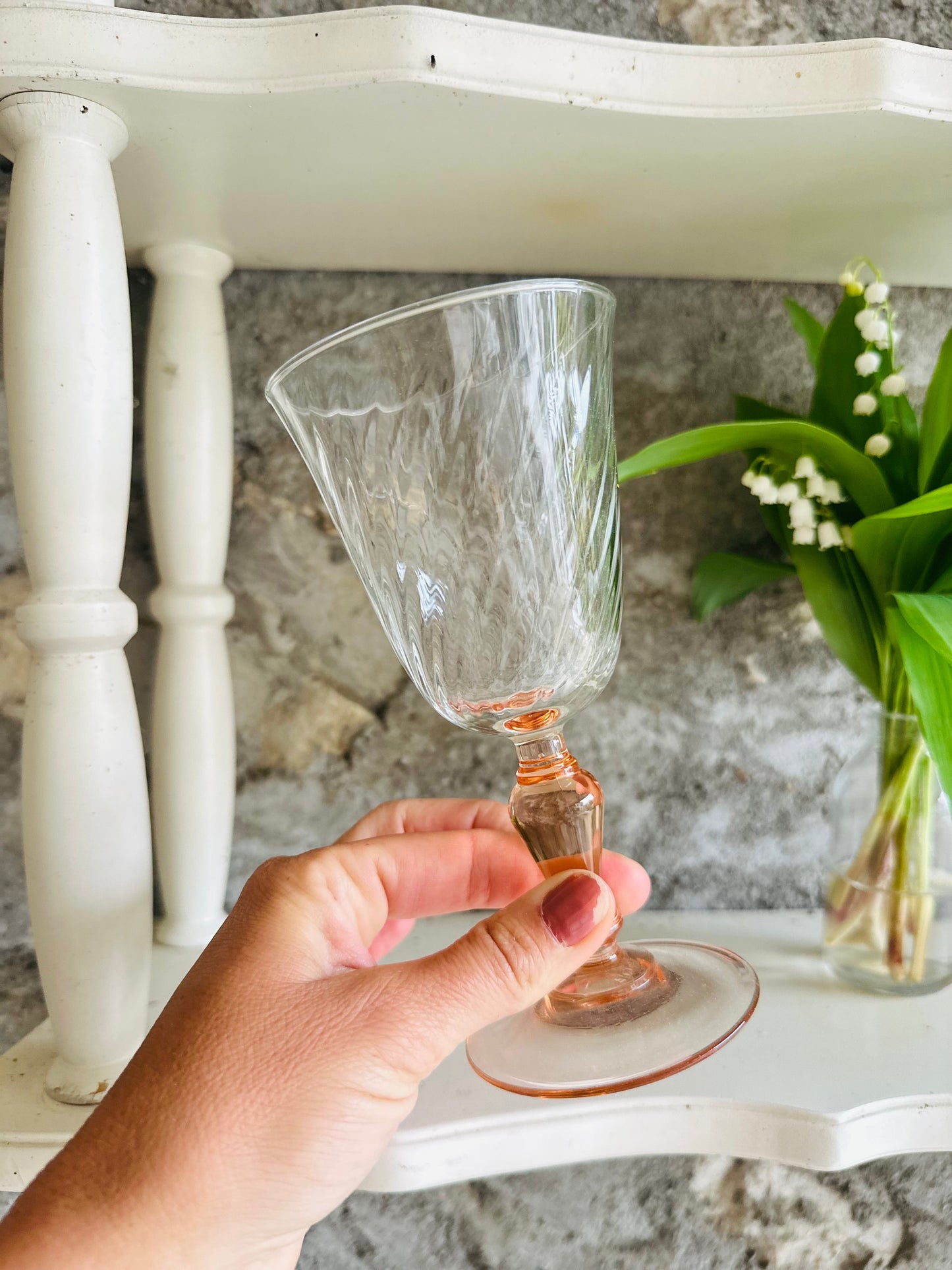 Ensemble de 8 verres à pied rosés De Raymonde à Zoé