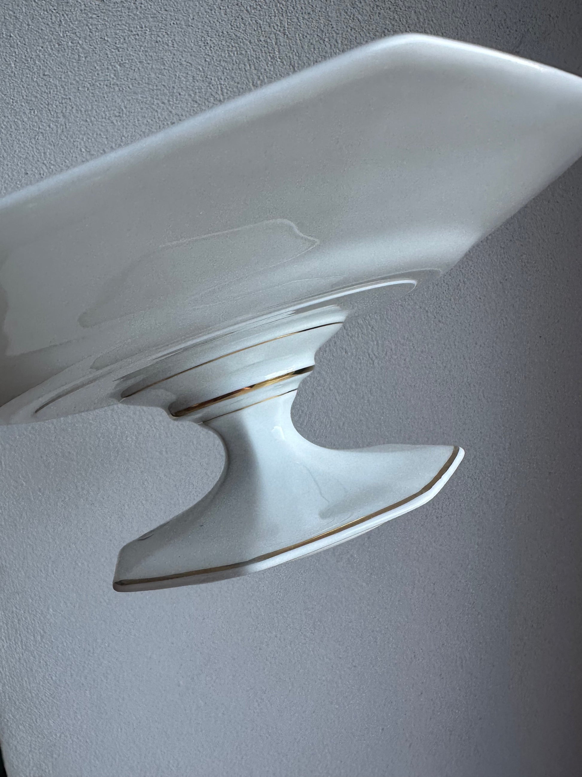 Compotier en porcelaine de Limoges De Raymonde à Zoé