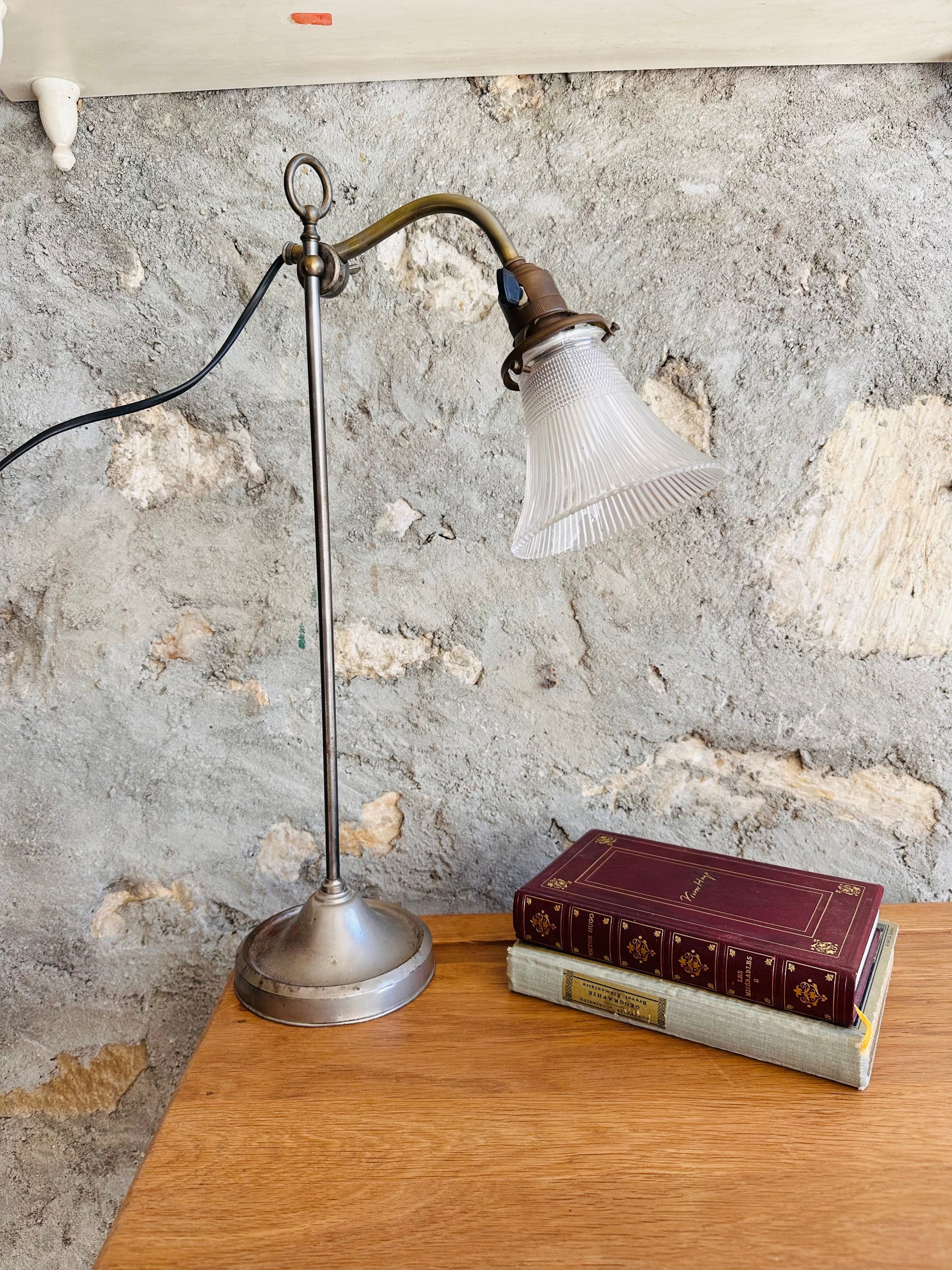 Lampe sur pied vintage années 30 De Raymonde à Zoé