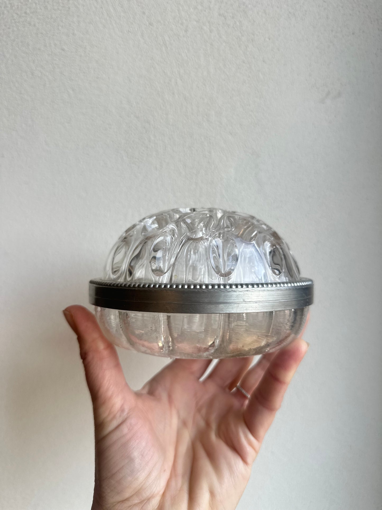 Pique fleurs vintage