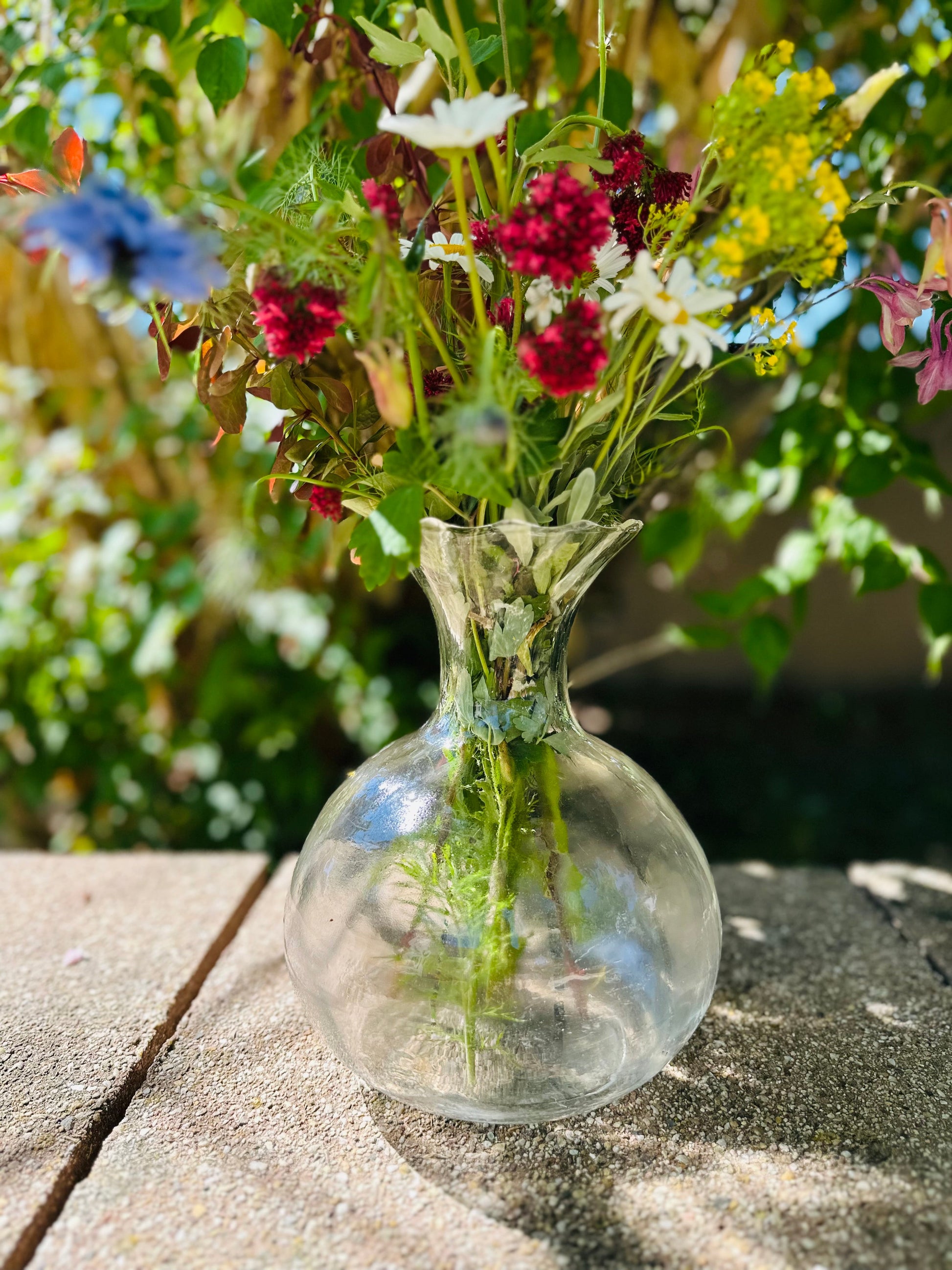 Très grand vase boule en verre transparent De Raymonde à Zoé