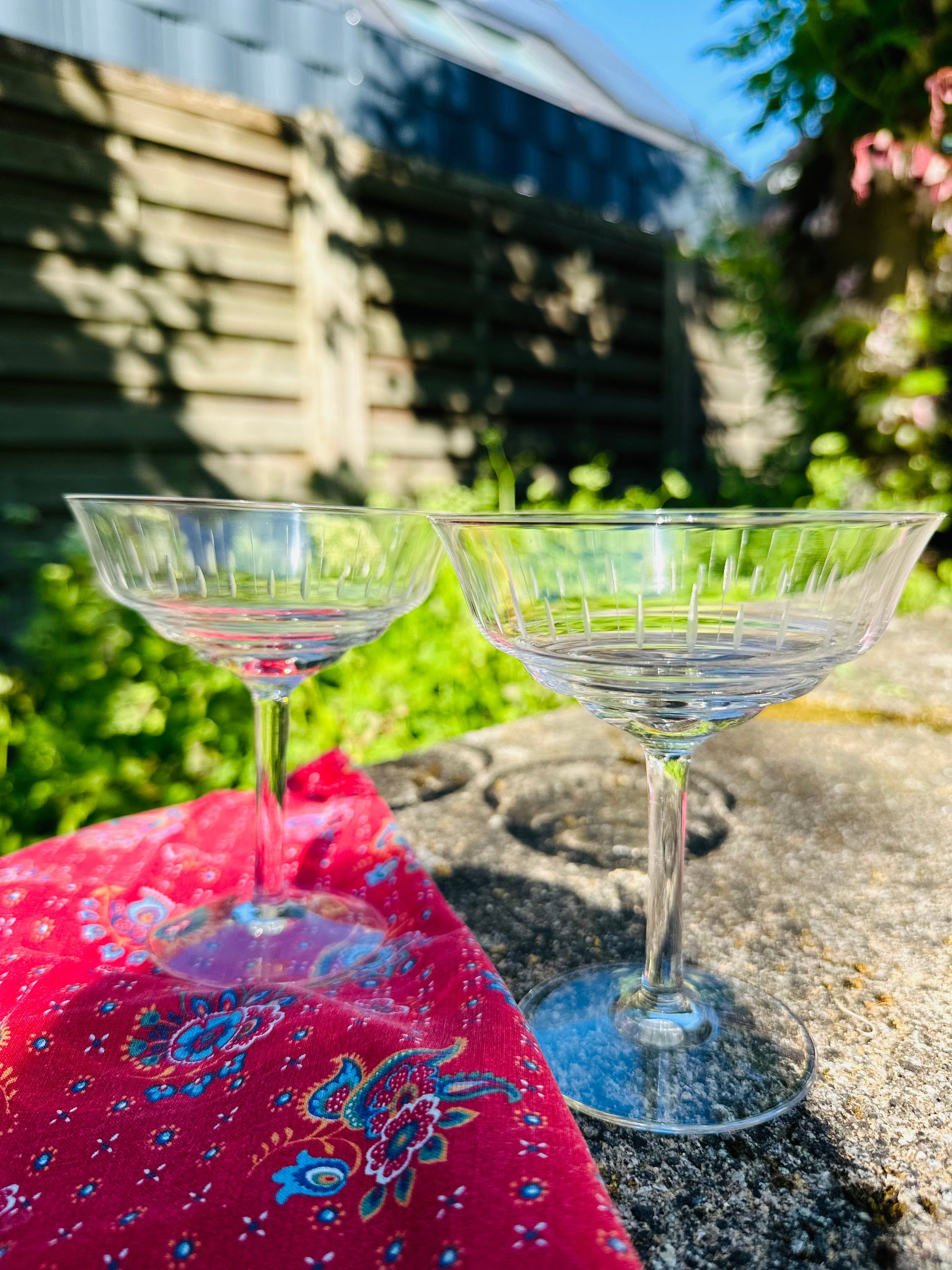 10 coupes à champagne en cristal ciselé De Raymonde à Zoé