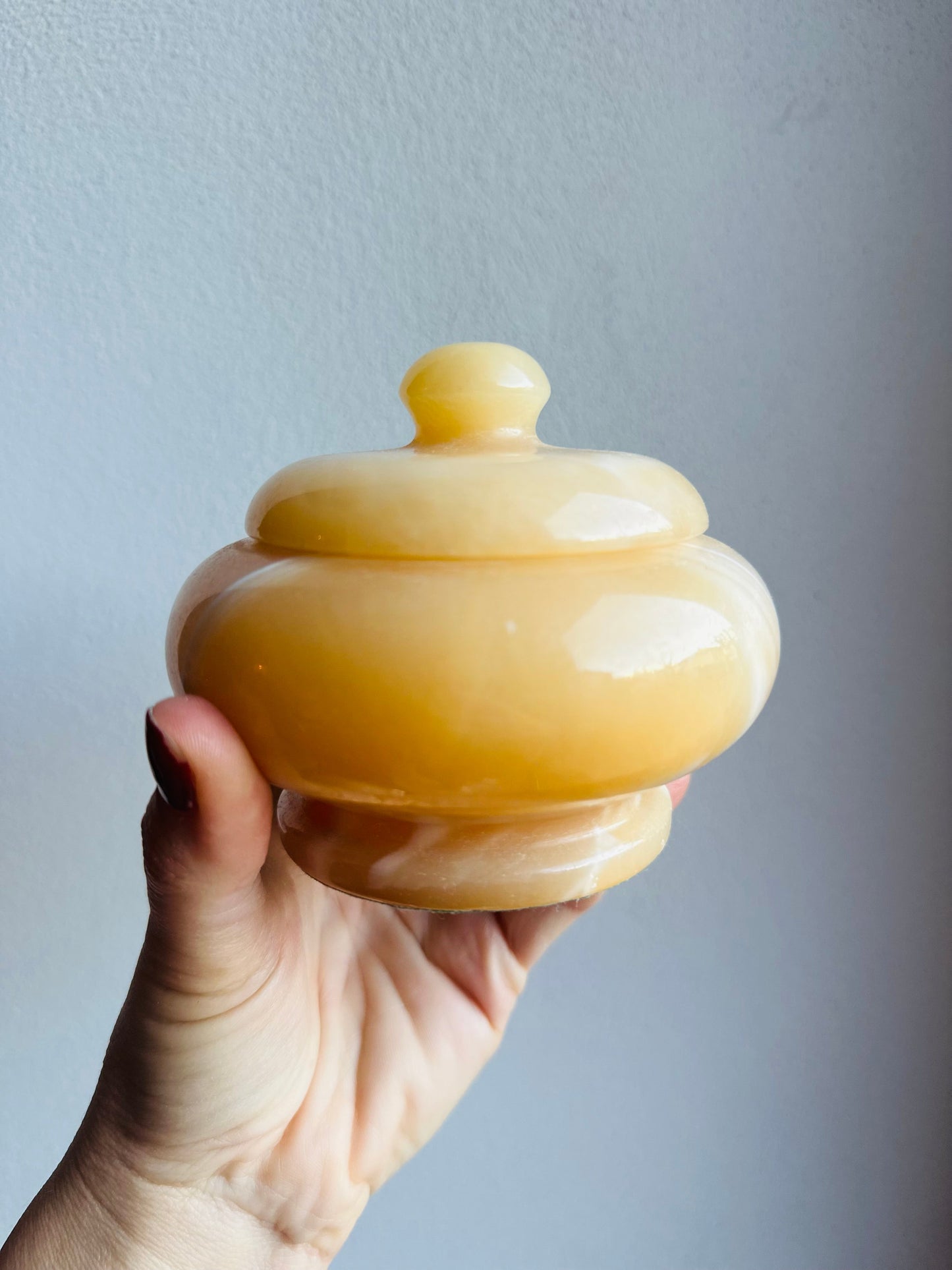 Boite à bijoux en albâtre De Raymonde à Zoé