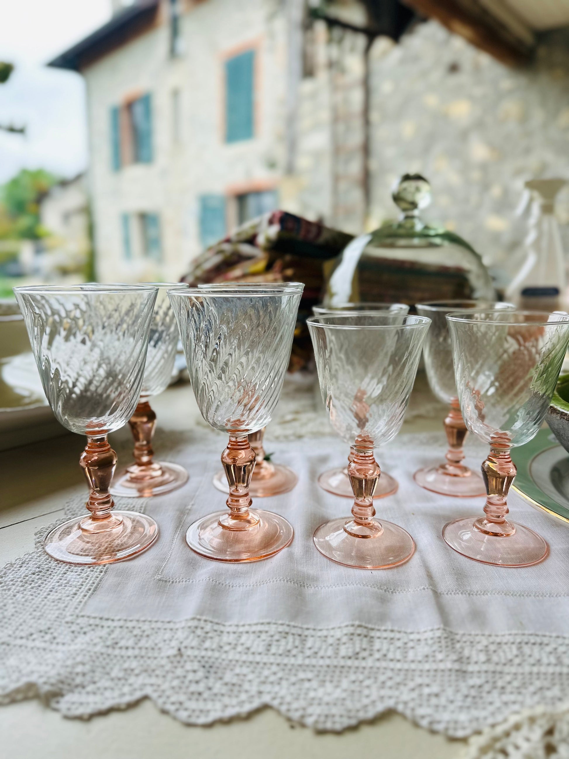Ensemble de 8 verres à pied rosés De Raymonde à Zoé