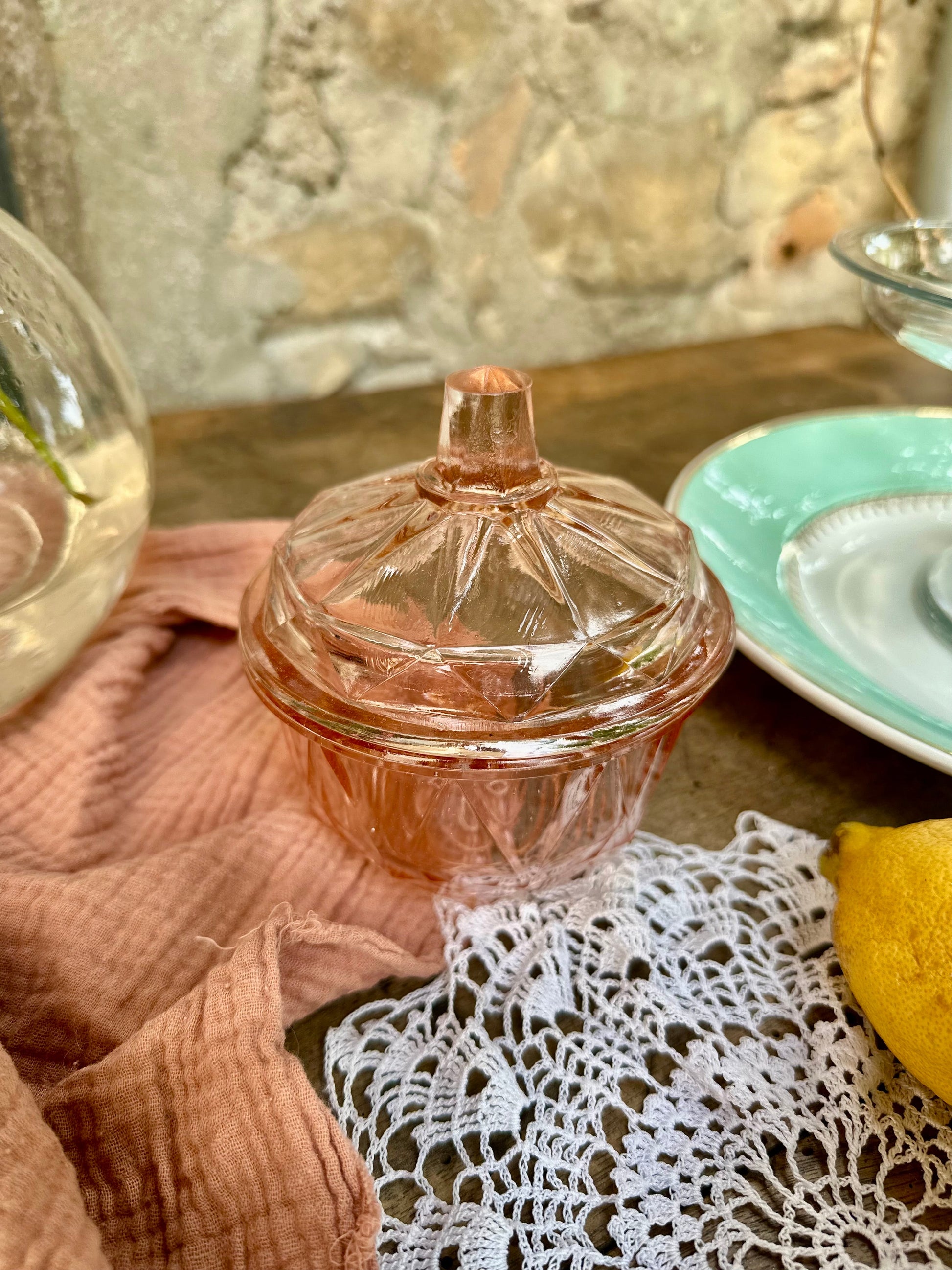 Boite à bijoux en verre rosée De Raymonde à Zoé