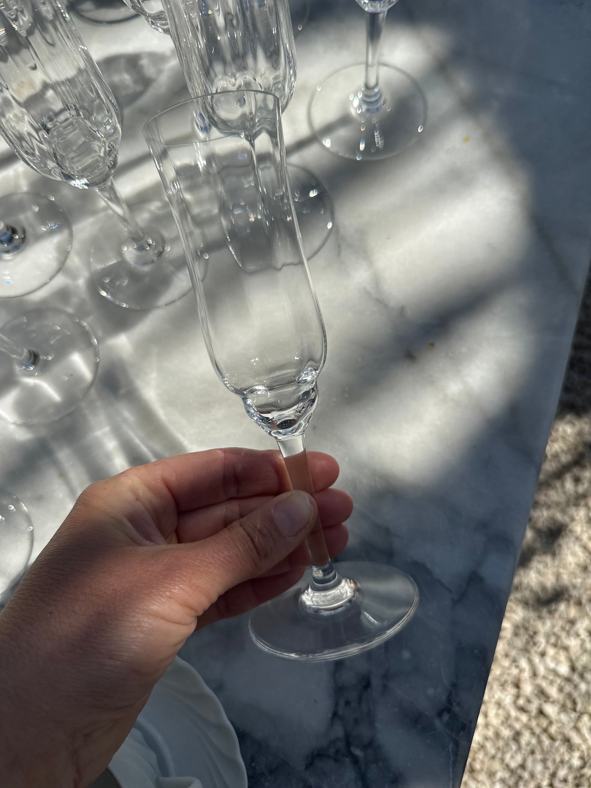 Ensemble de 12 flutes a champagne cristal de Baccarat De Raymonde à Zoé